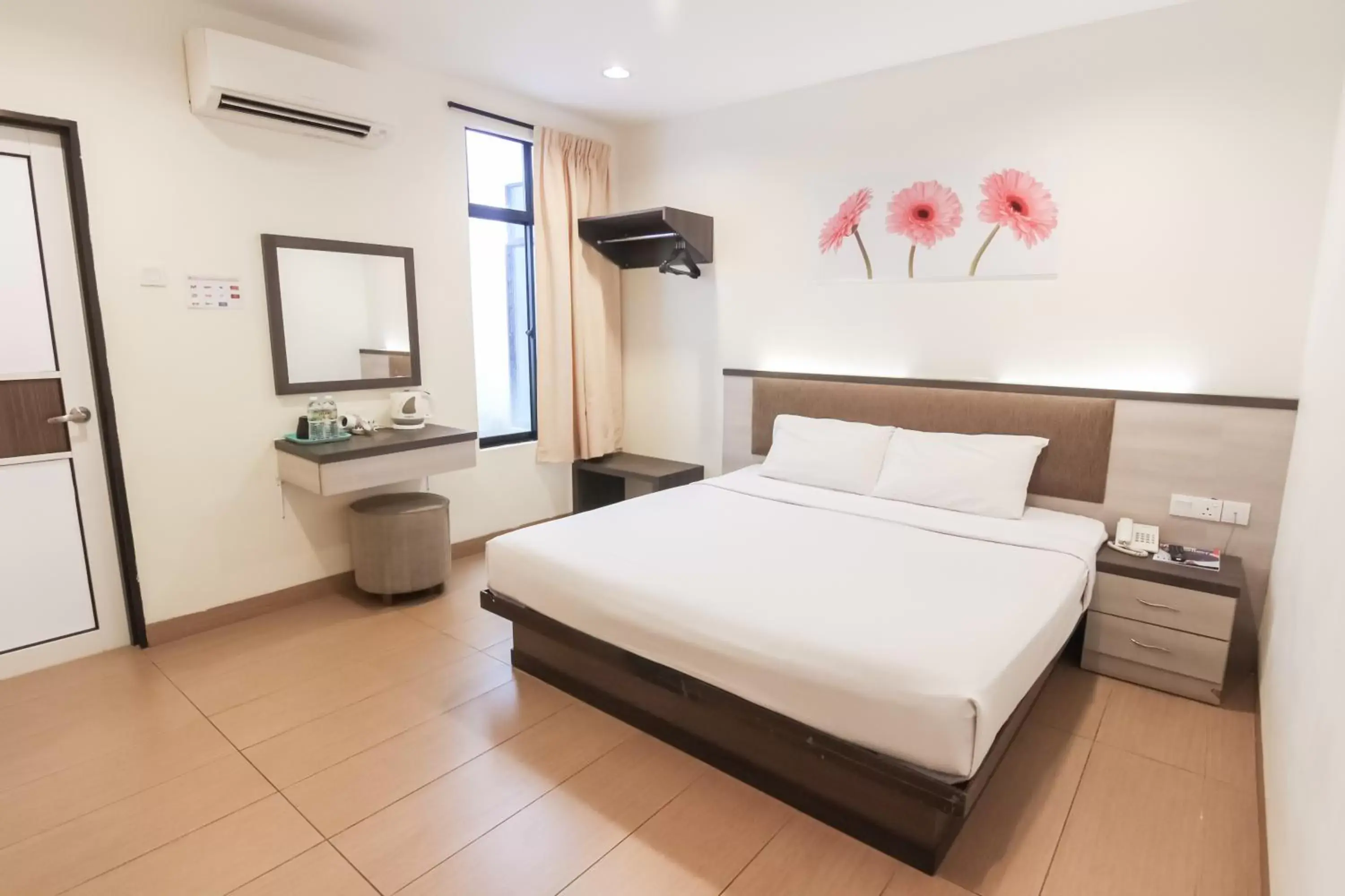 Deluxe Room in Sunflower Hotel Malacca Deluxe Room in Sunflower Hotel Malacca