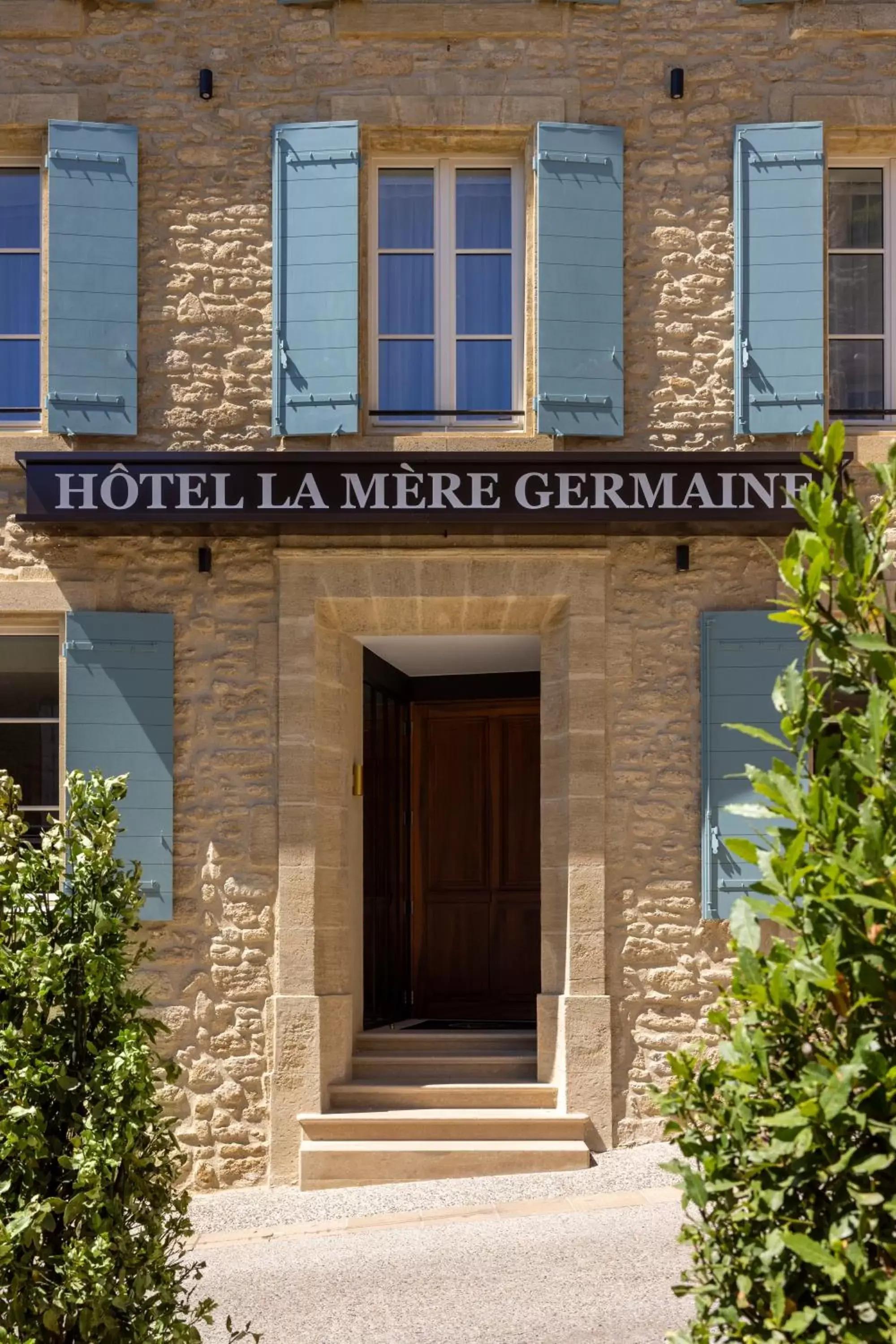 Property building in Hotel La Mère Germaine