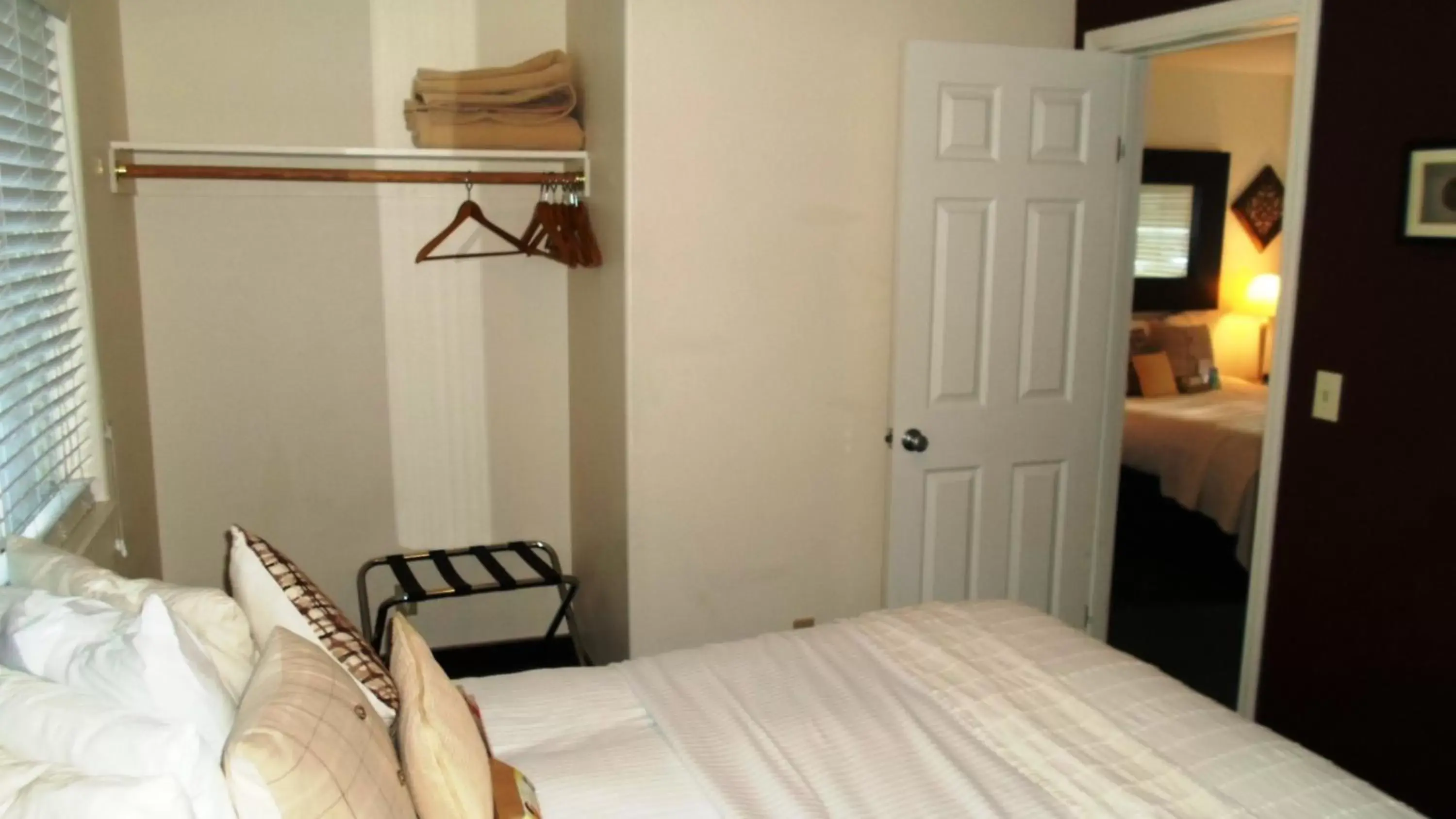 Bed in Paradice Motel