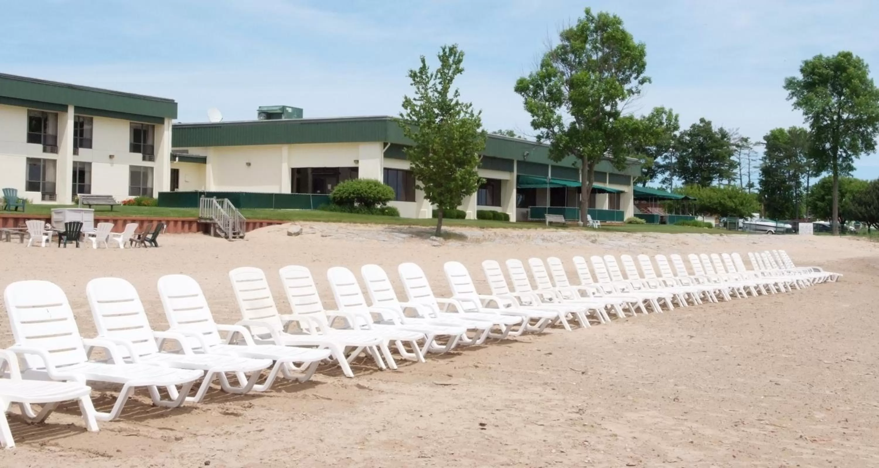 Tawas Bay Beach Resort & Conference Center