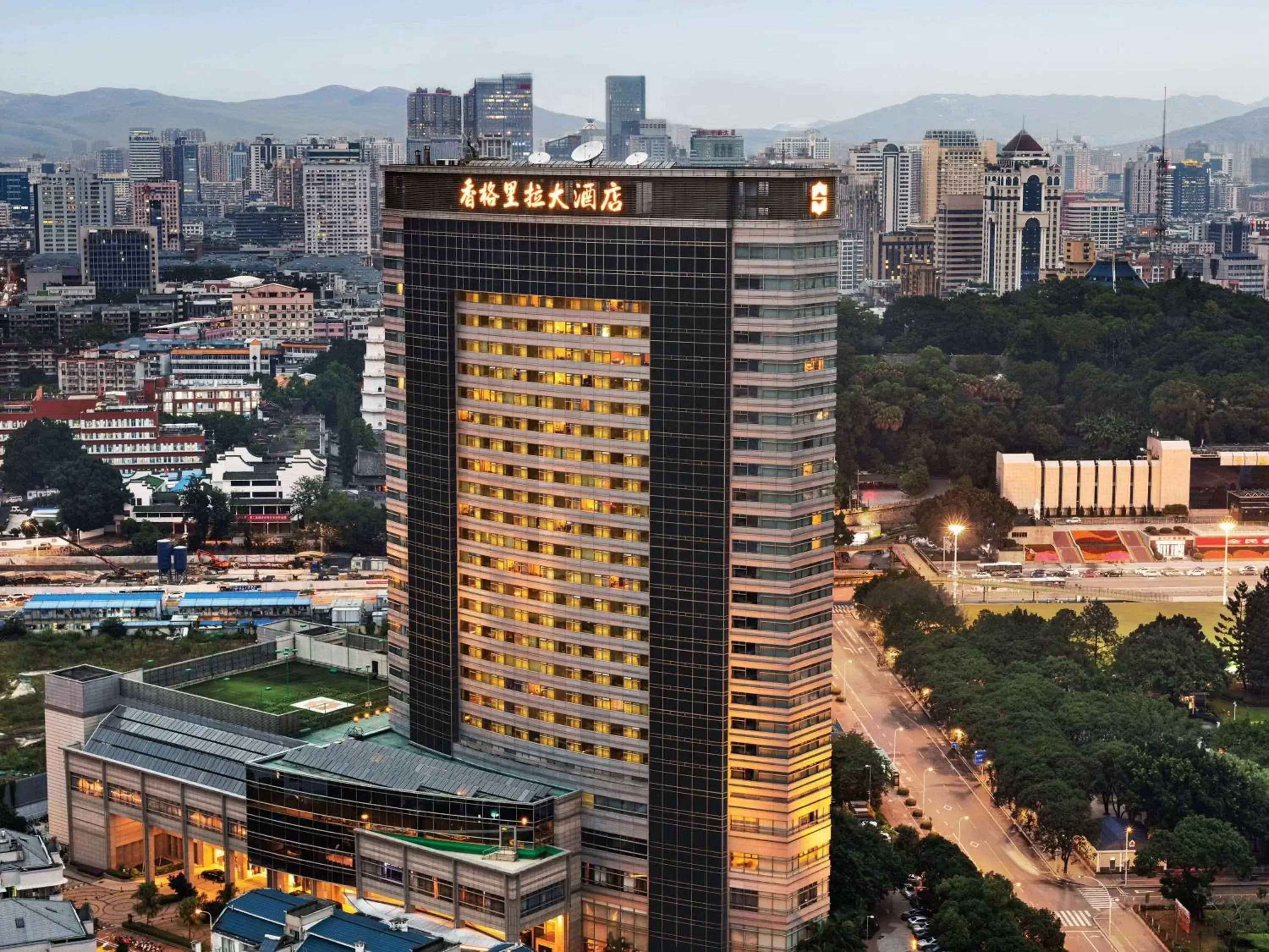 Property building in Shangri-La Fuzhou