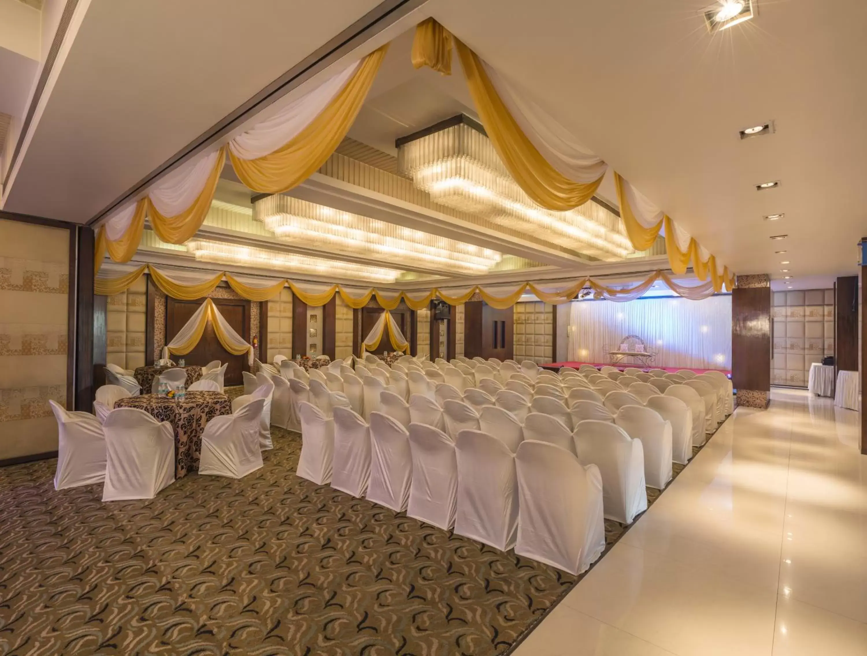 Banquet/Function facilities, Banquet Facilities in The Regenza By Tunga