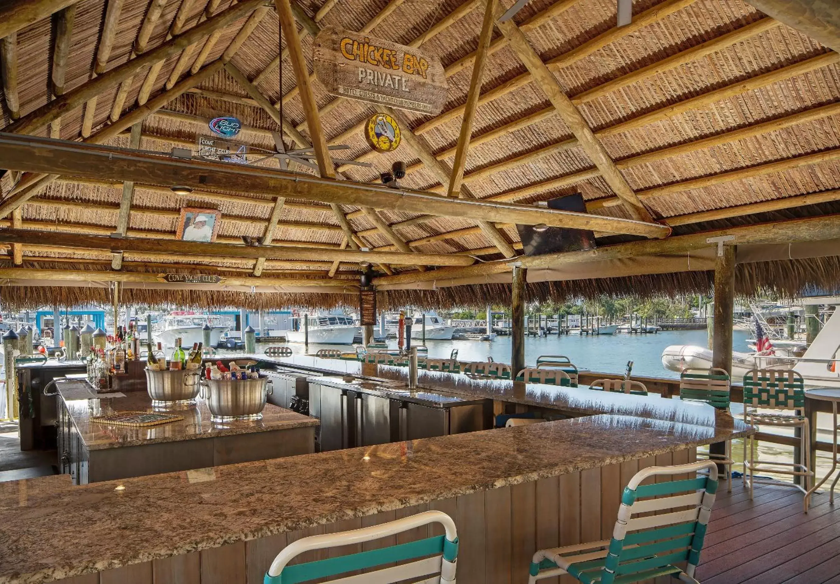 Drinks, Restaurant/Places to Eat in Cove Inn on Naples Bay