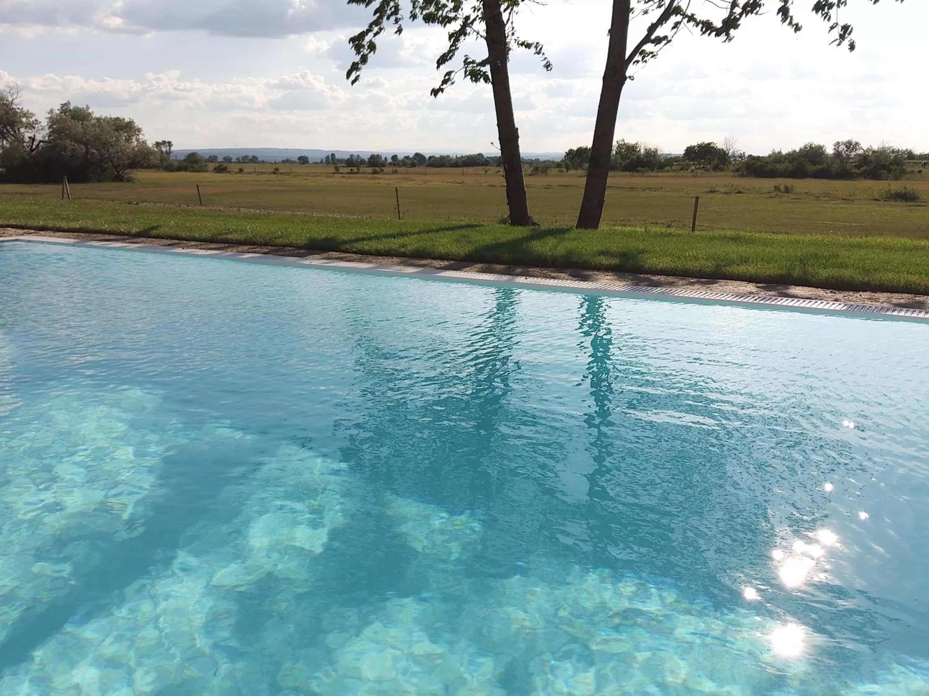 Swimming Pool in Zimmerei - Landgasthaus Karlo