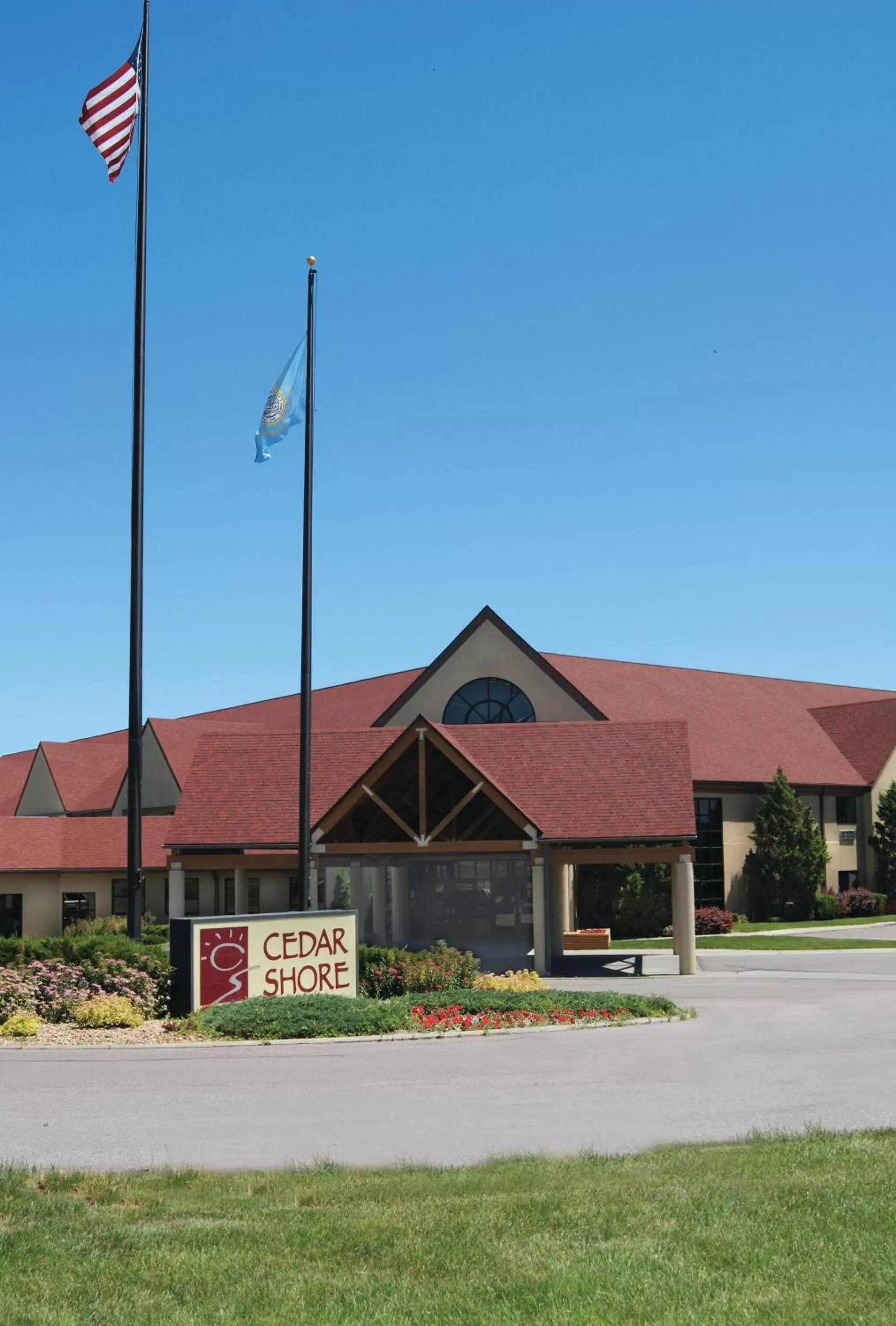 Facade/entrance, Property Building in Arrowwood Resort at Cedar Shore