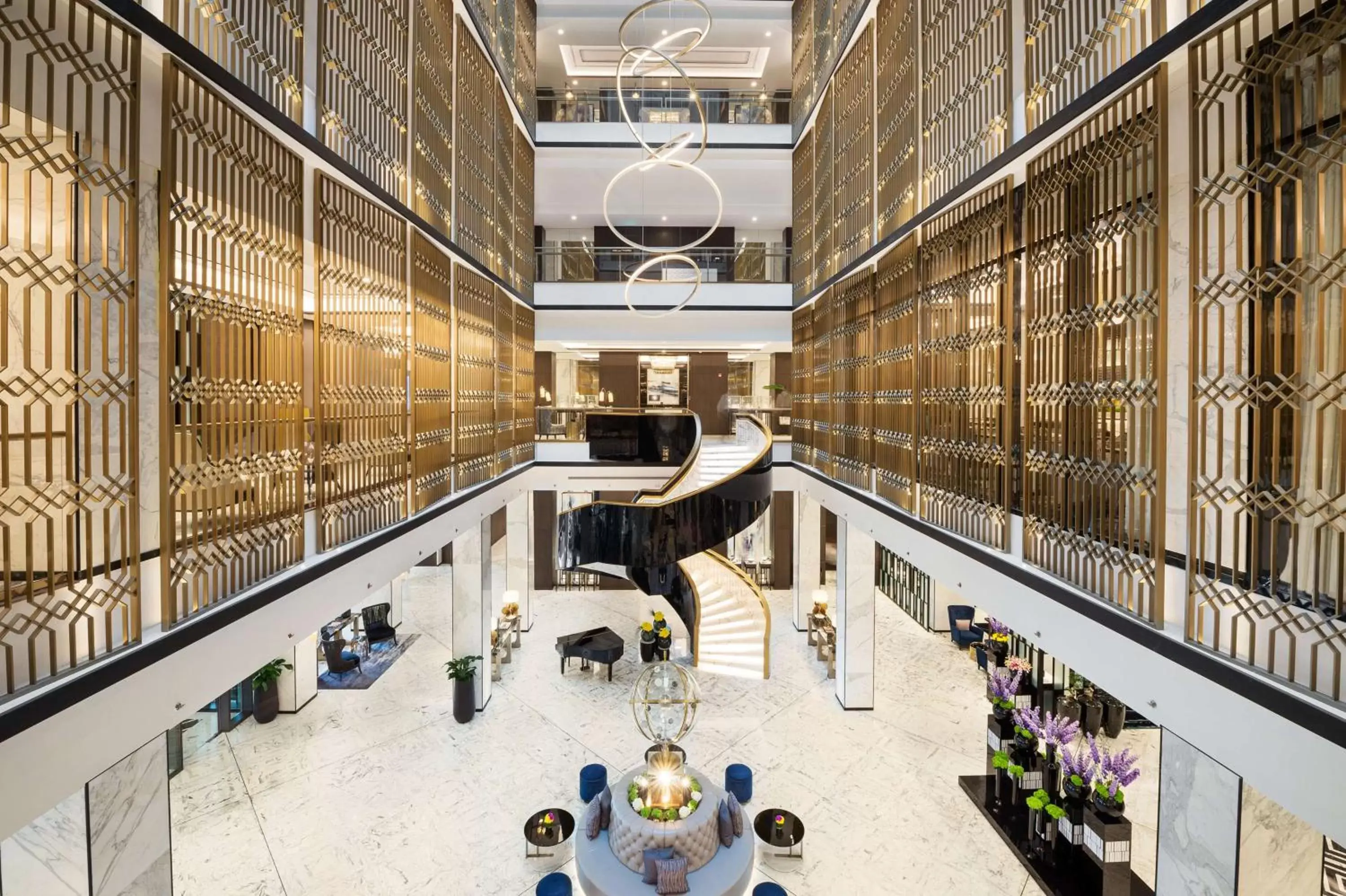 Lobby or reception in Waldorf Astoria Kuwait