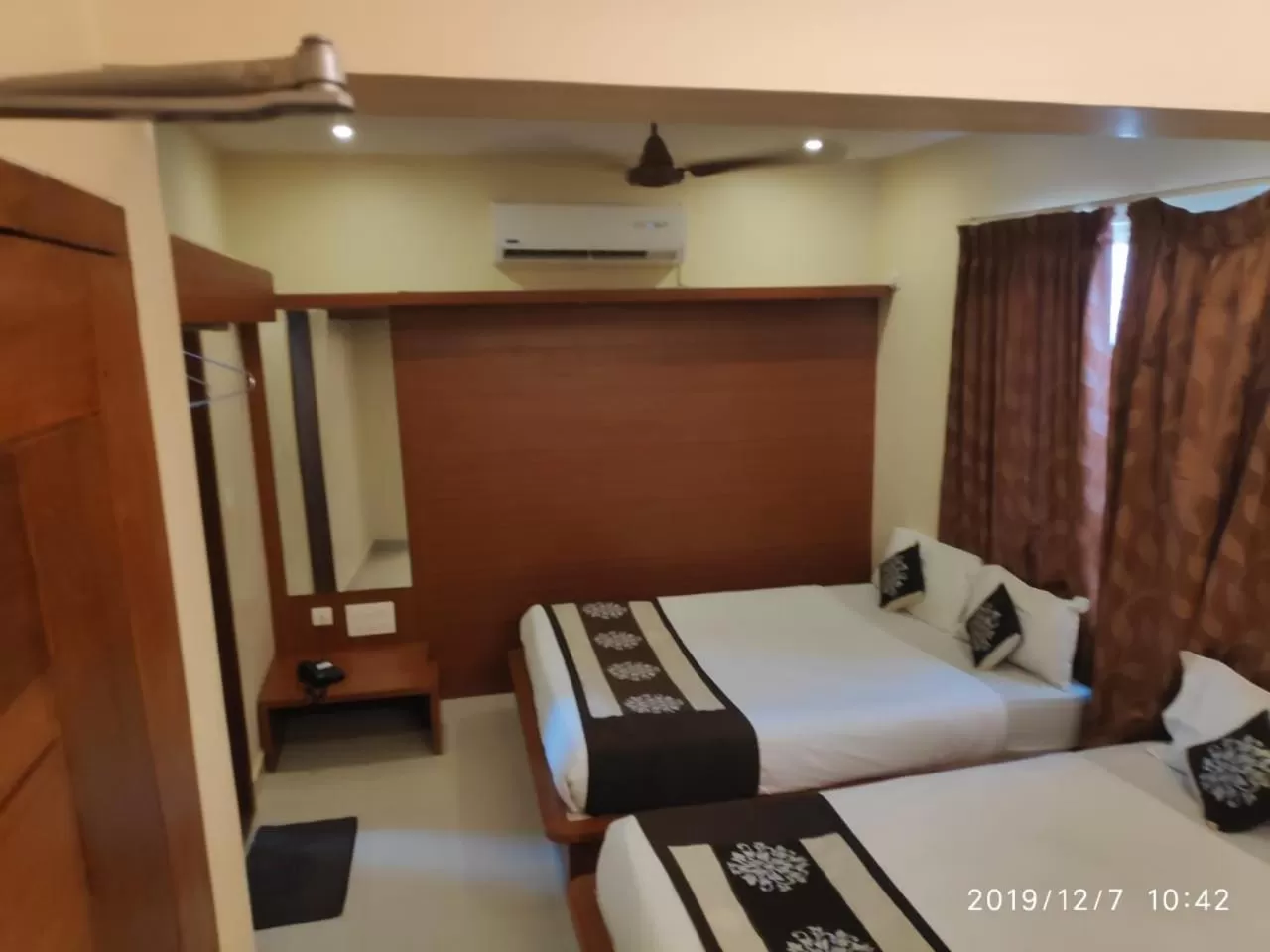 Bedroom, Bed in The Grand Inn Mysore