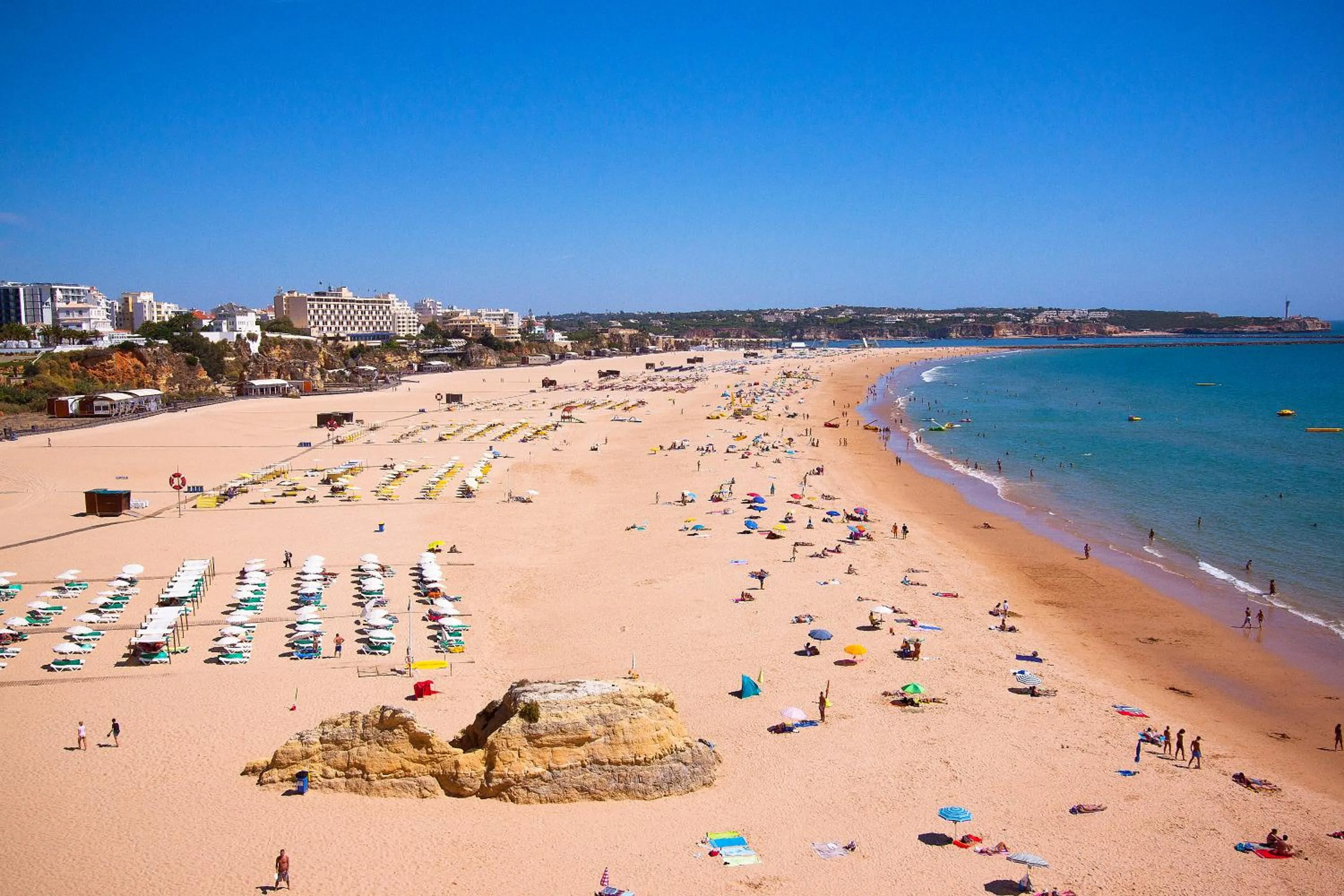 Area and facilities in Mirachoro Portimao