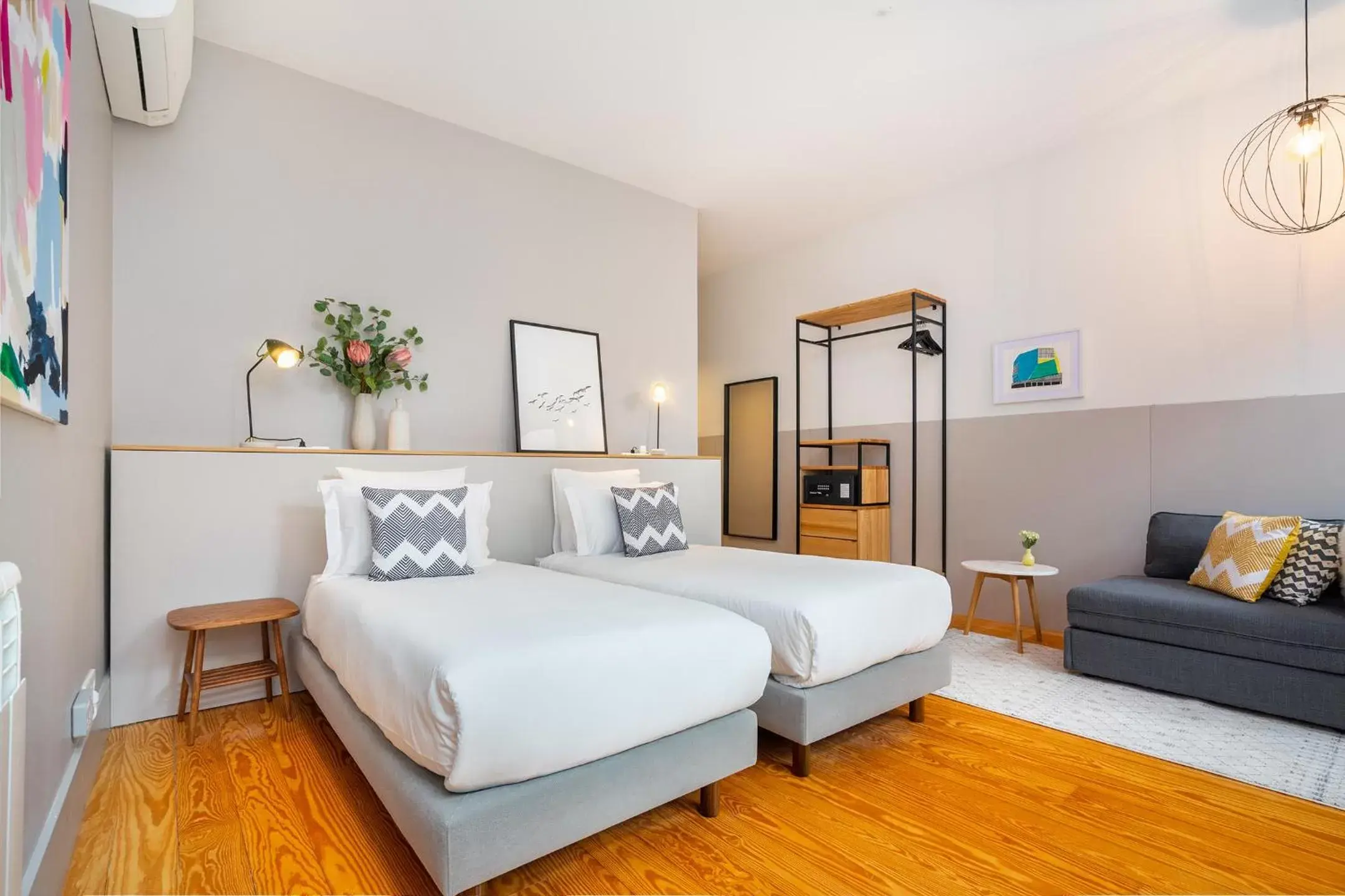 Deluxe Double or Twin Room with City View in Canto De Luz - Luxury Maison Deluxe Double or Twin Room with City View in Canto De Luz - Luxury Maison