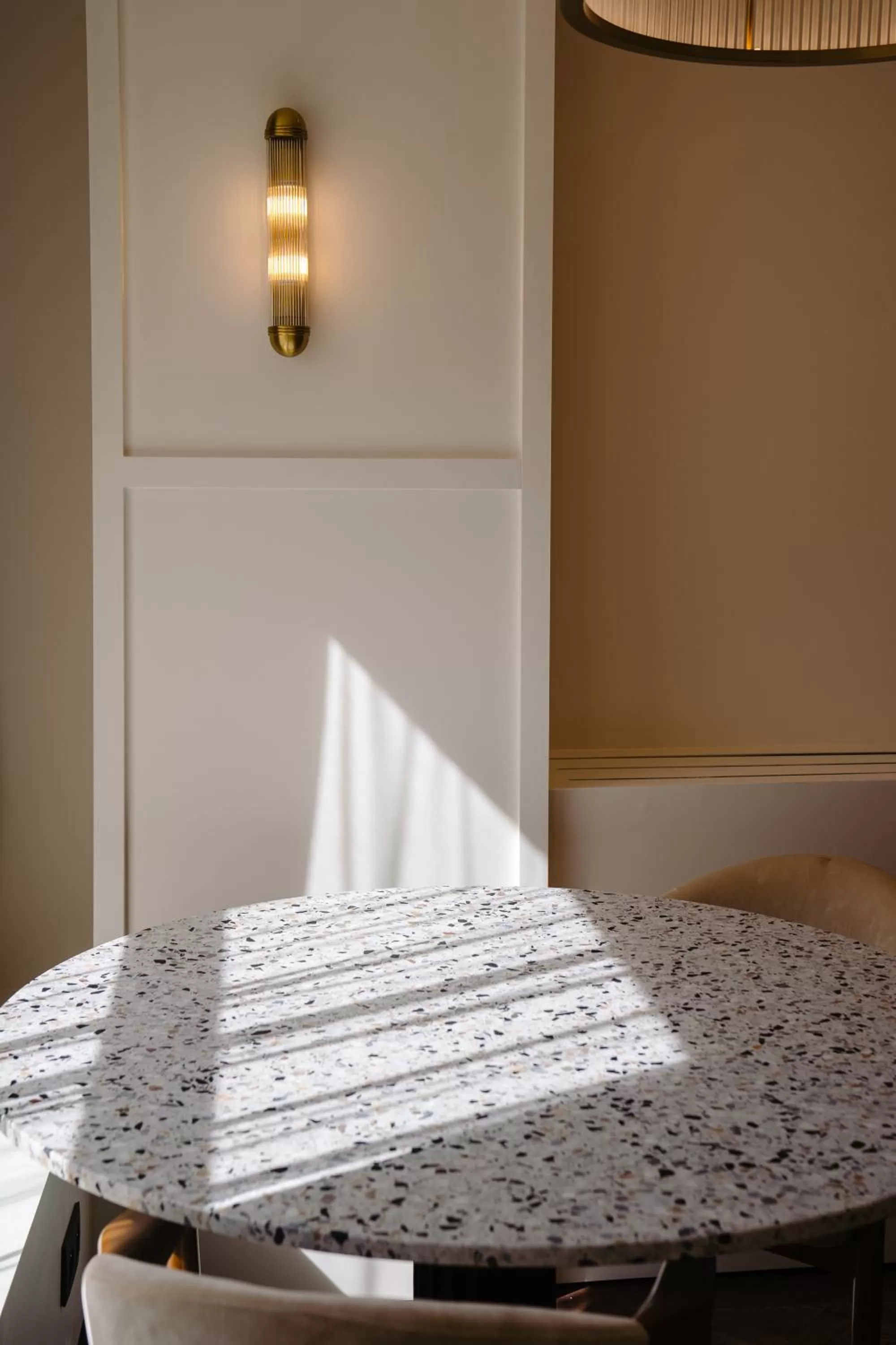 Decorative detail, Bed in Hotel Du Parc