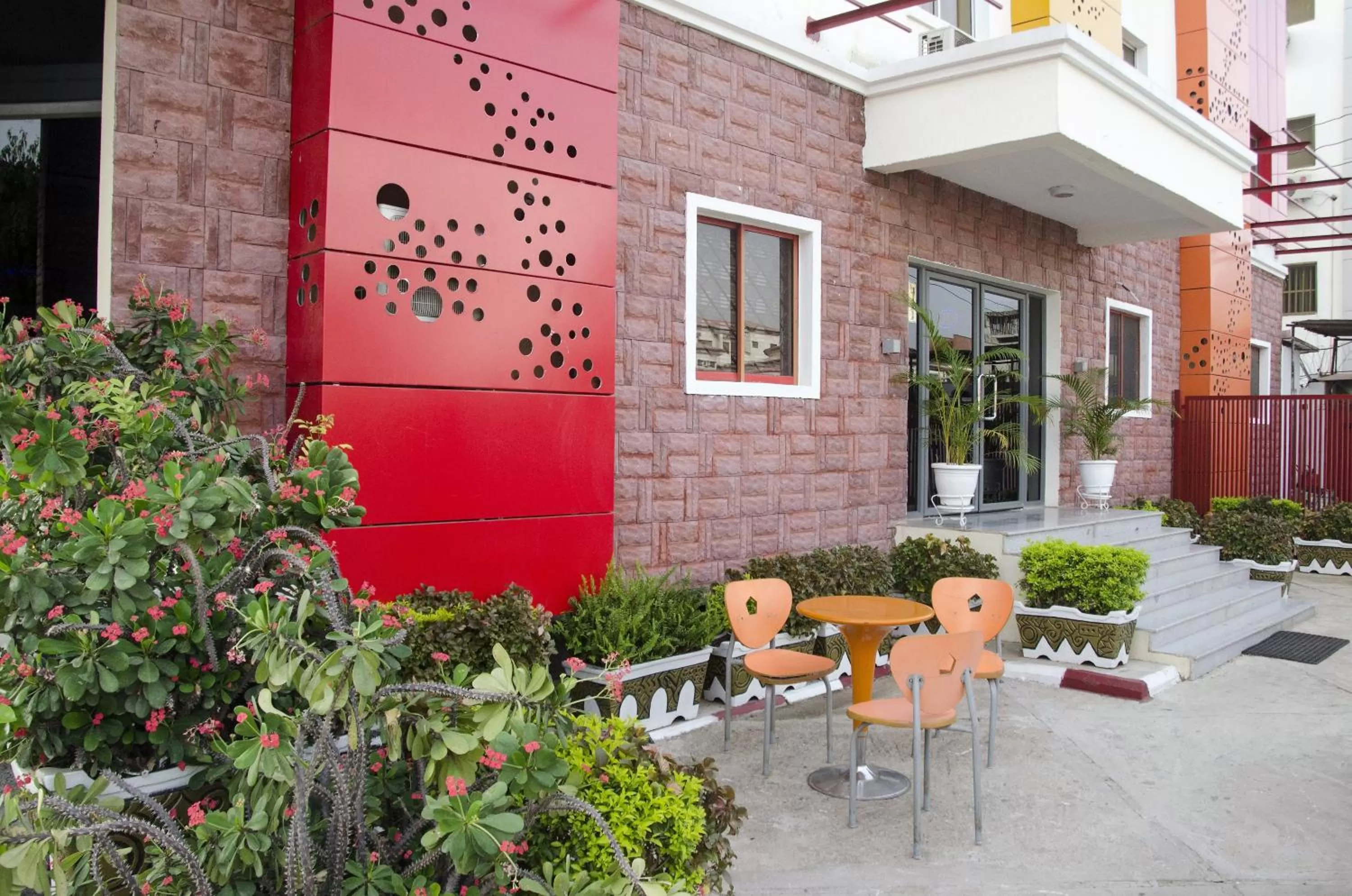 Patio in Hotel Rosebud