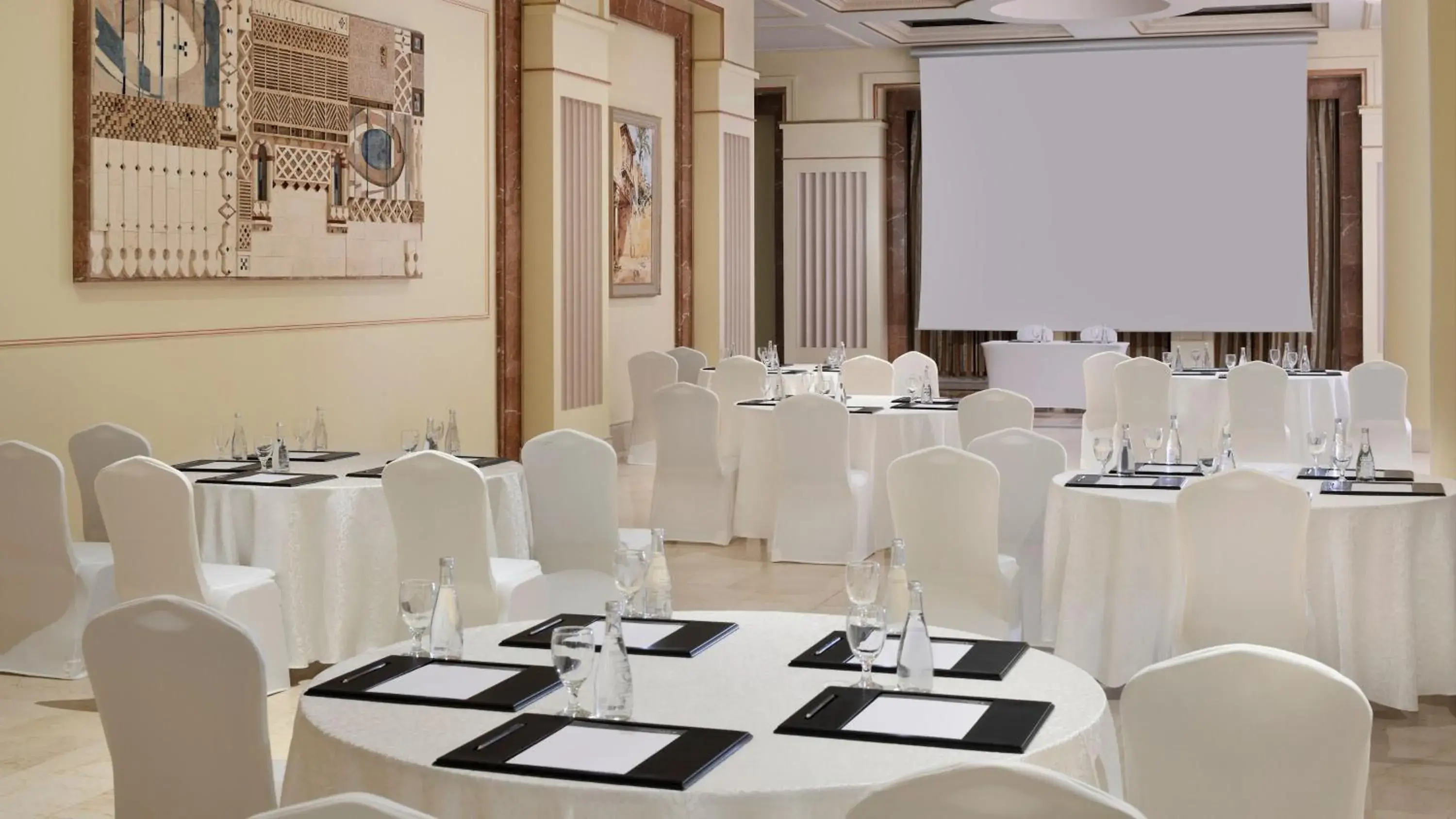 Meeting/conference room in Dar Al Iman InterContinental