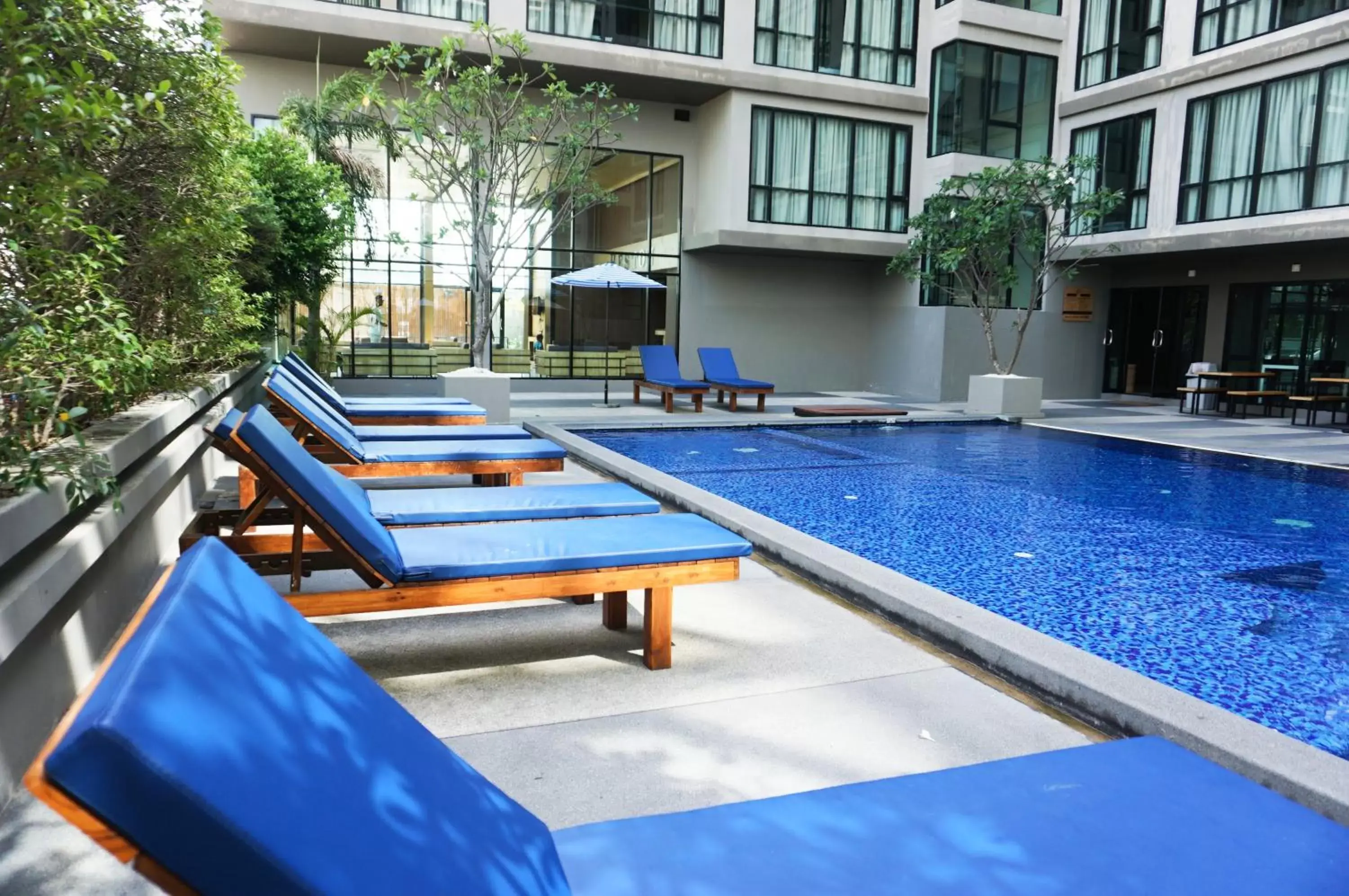 Swimming Pool in Beston Pattaya - SHA Plus Certified