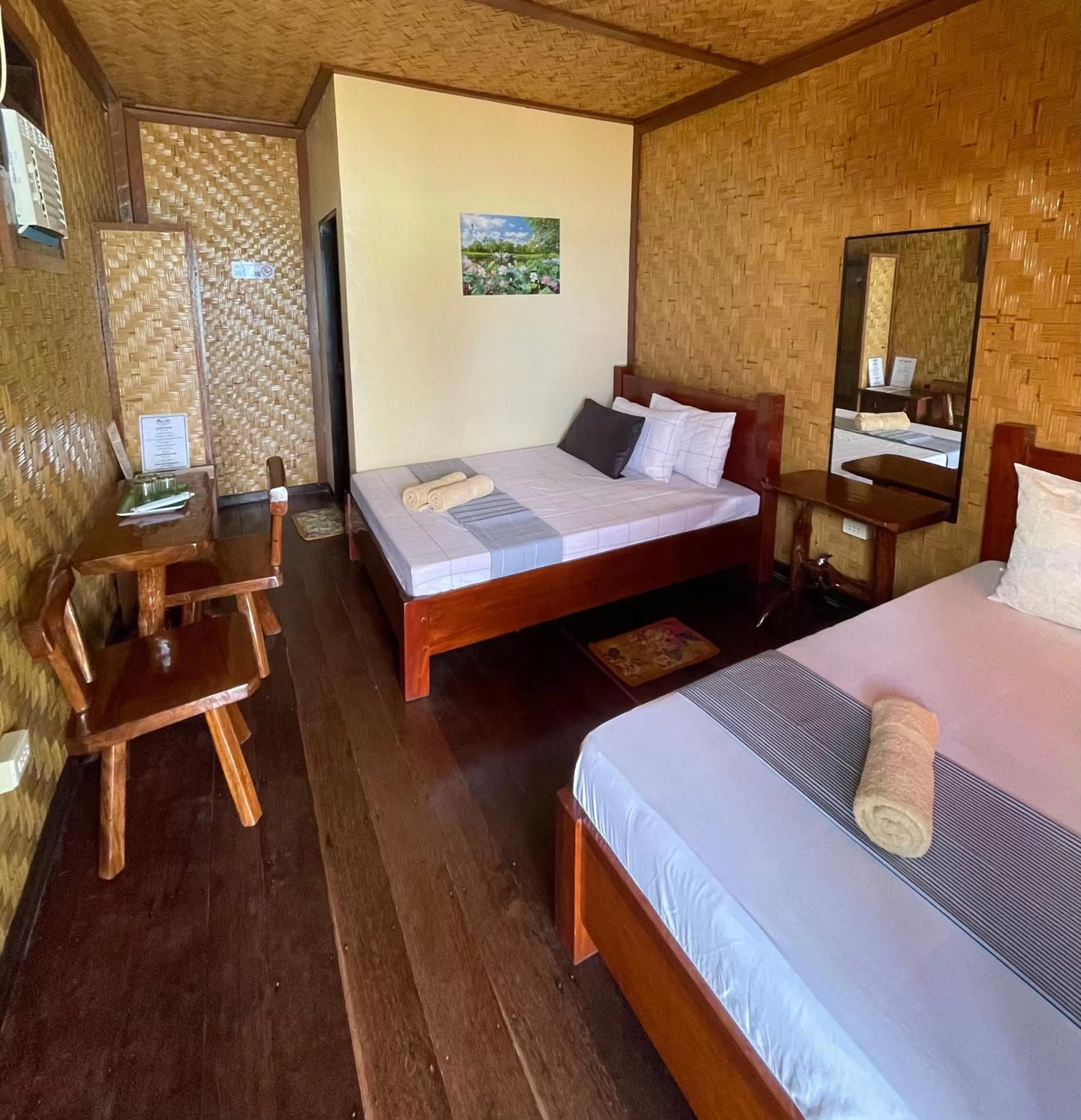 Bedroom, Bed in Chislyk Inn