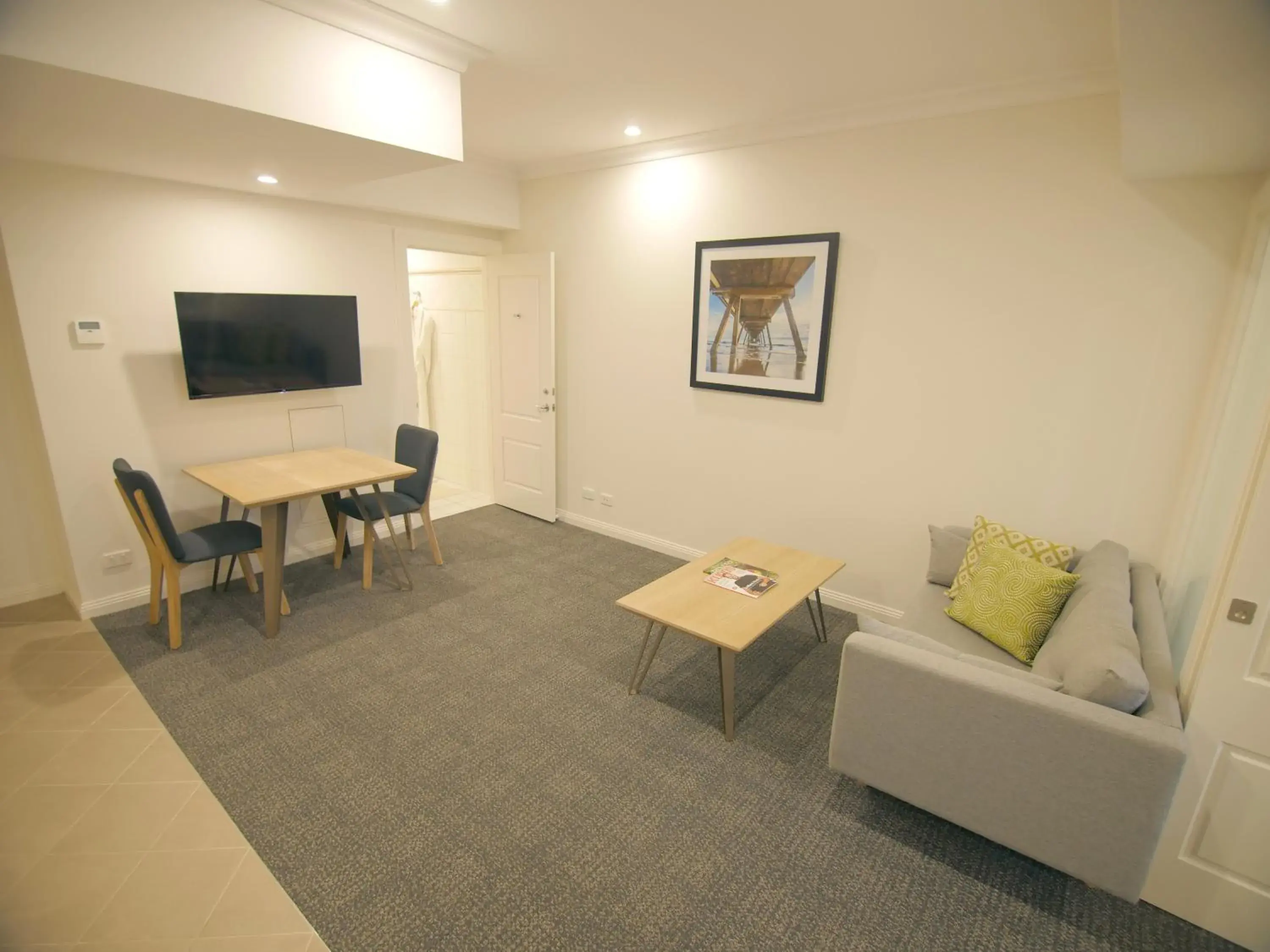 Living room, Seating Area in Quality Apartments Adelaide Central