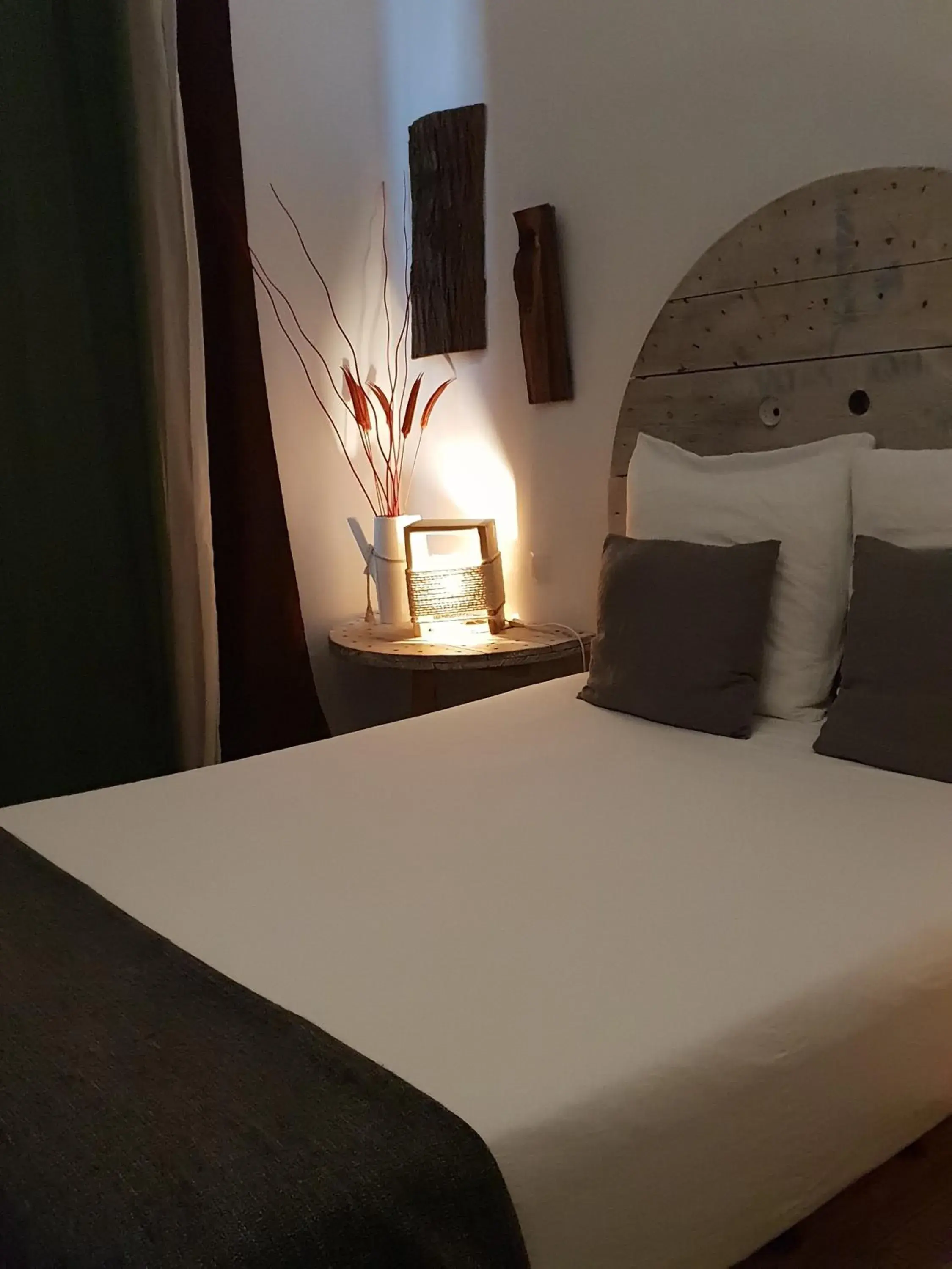 Double Room with Shared Toilet in Cactus Host Double Room with Shared Toilet in Cactus Host