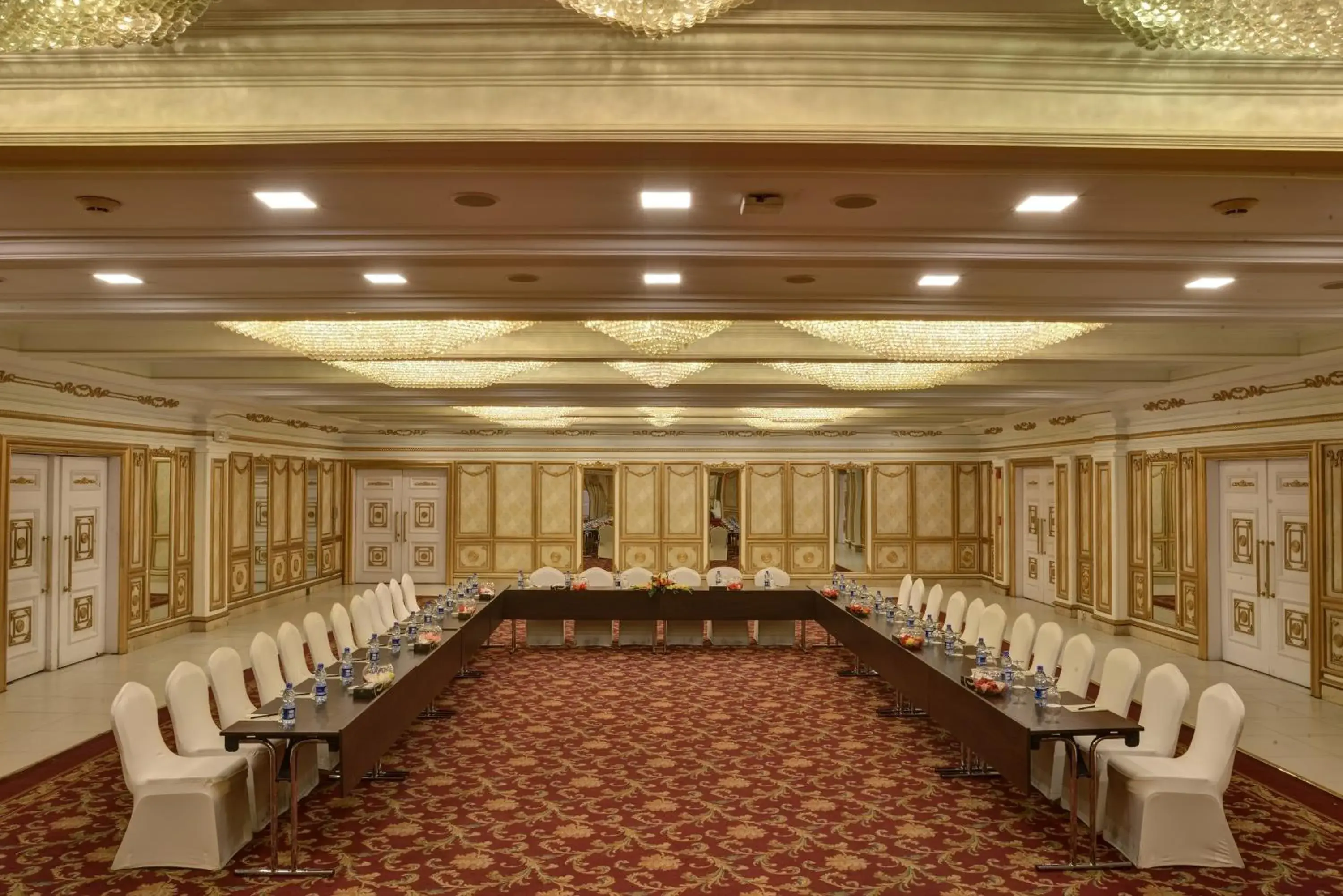Banquet/Function facilities, Banquet Facilities in Pearl Continental Hotel, Bhurban