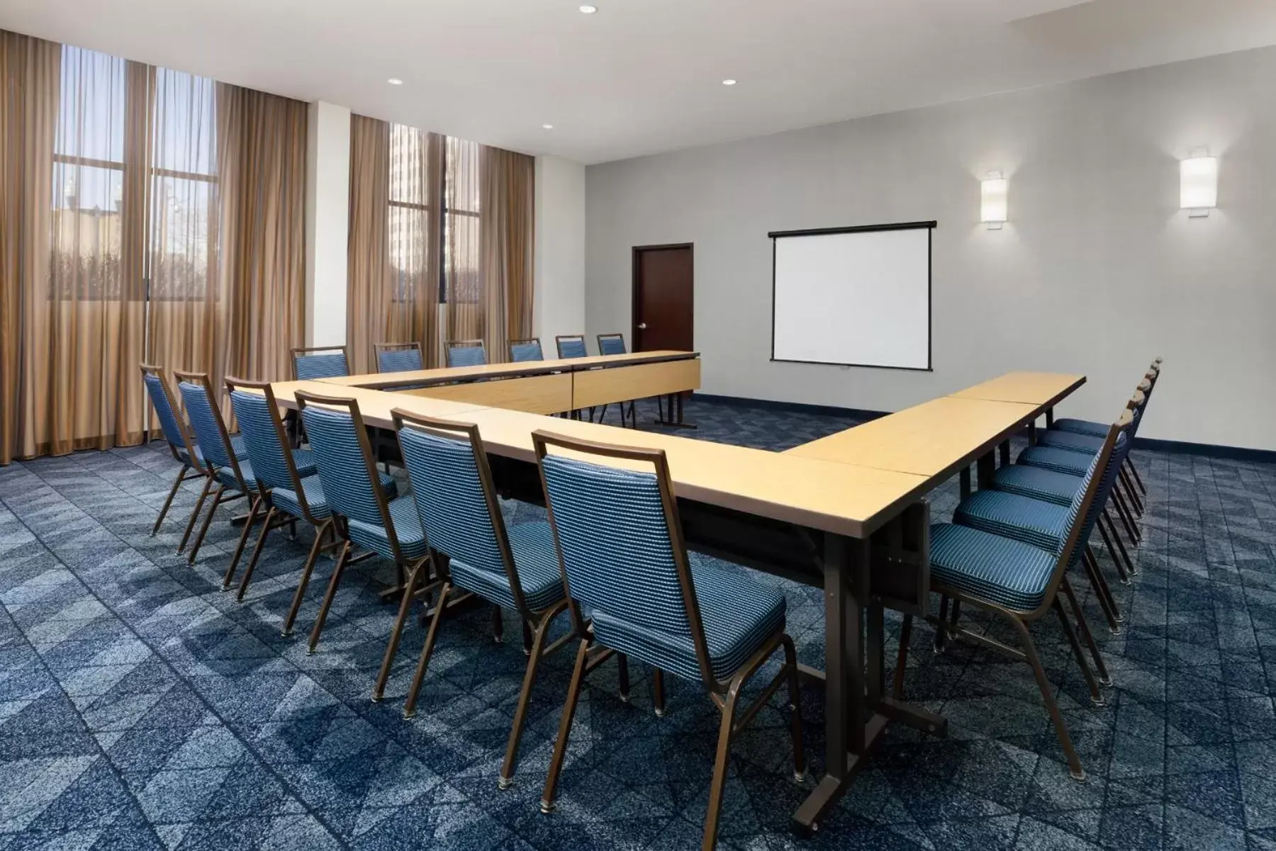 Meeting/conference room in Courtyard by Marriott Atlantic City Beach Block