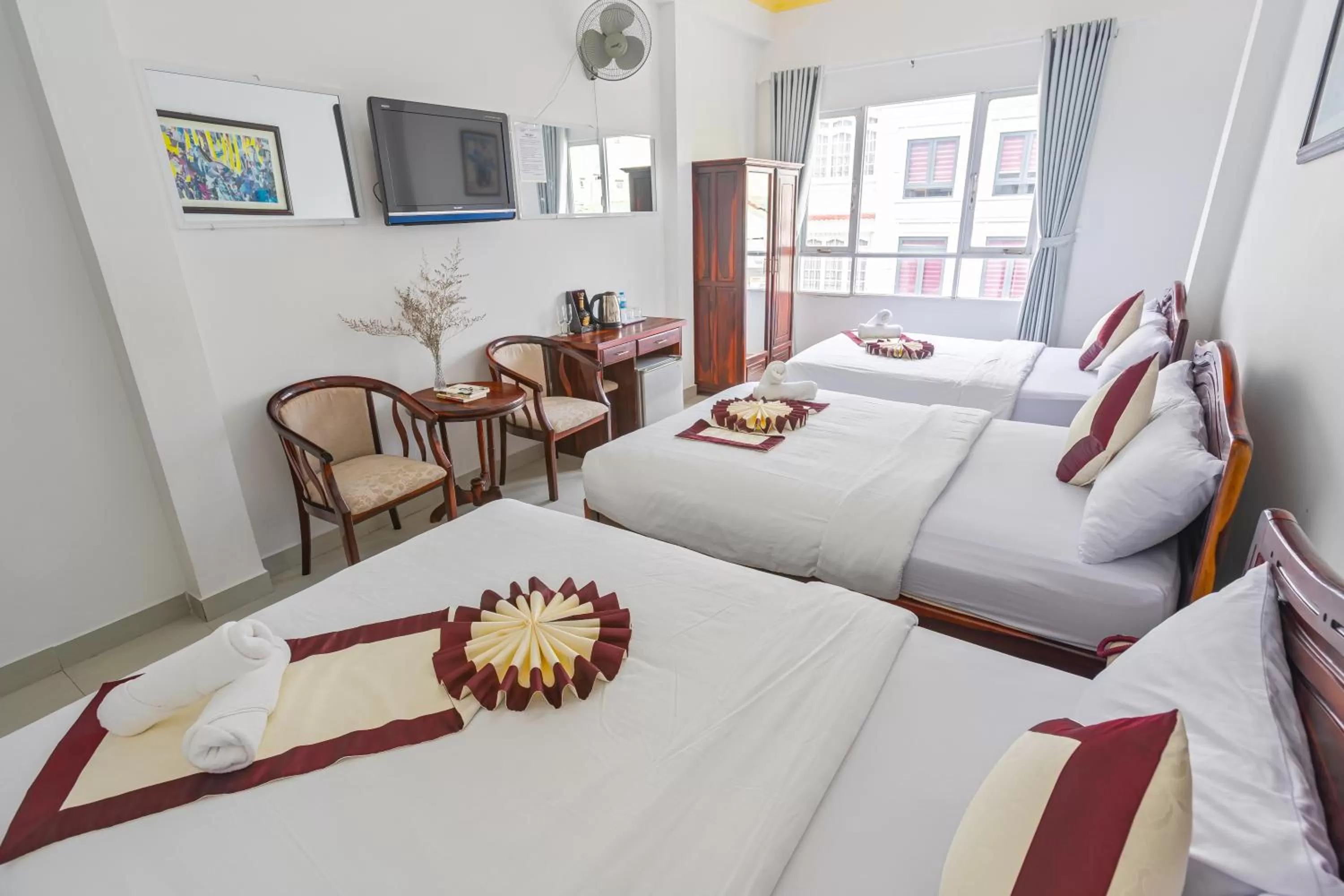 Photo of the whole room, Bed in Miền Nhiệt Đới 2 Hotel