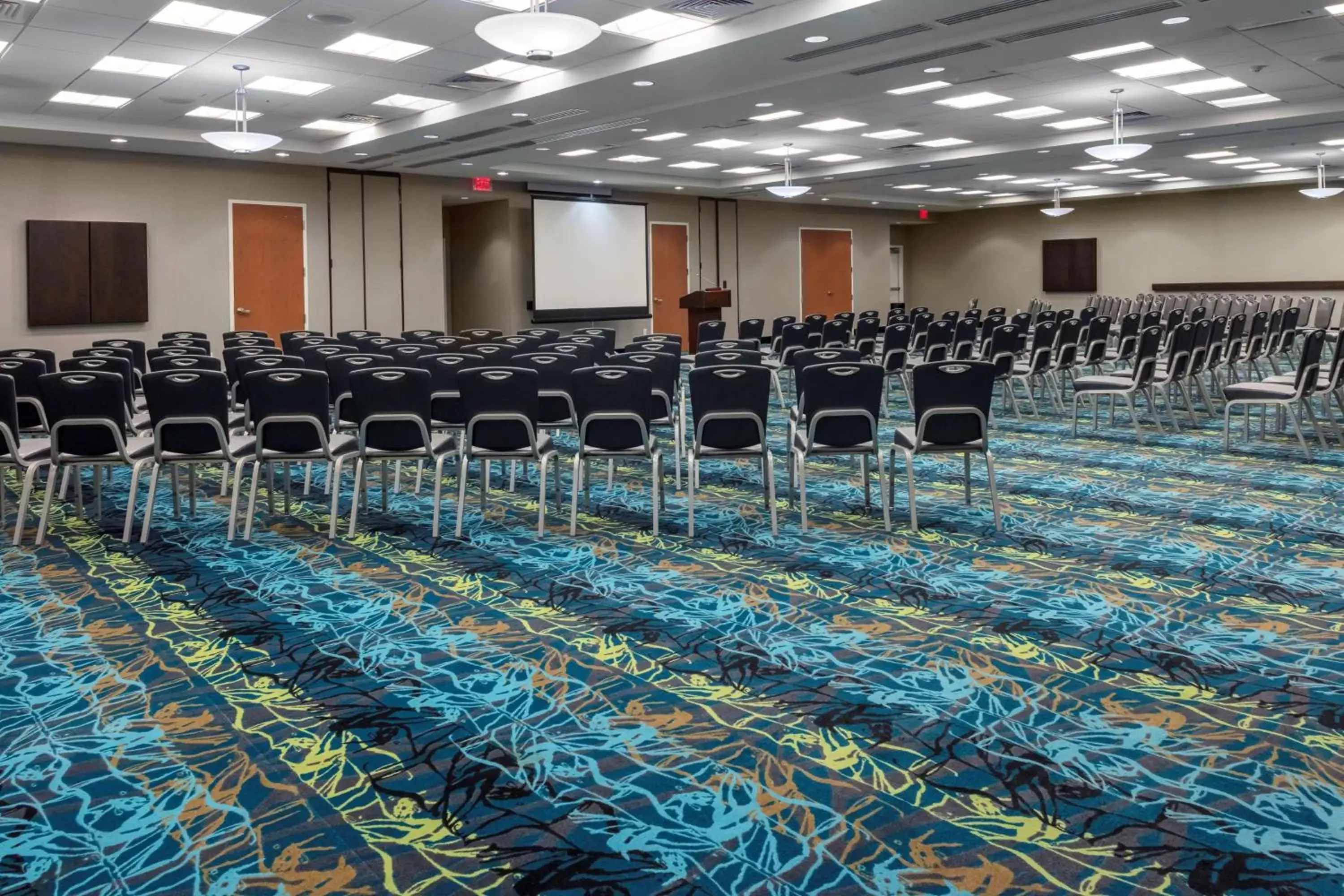 Meeting/conference room in Homewood Suites by Hilton Phoenix Airport South