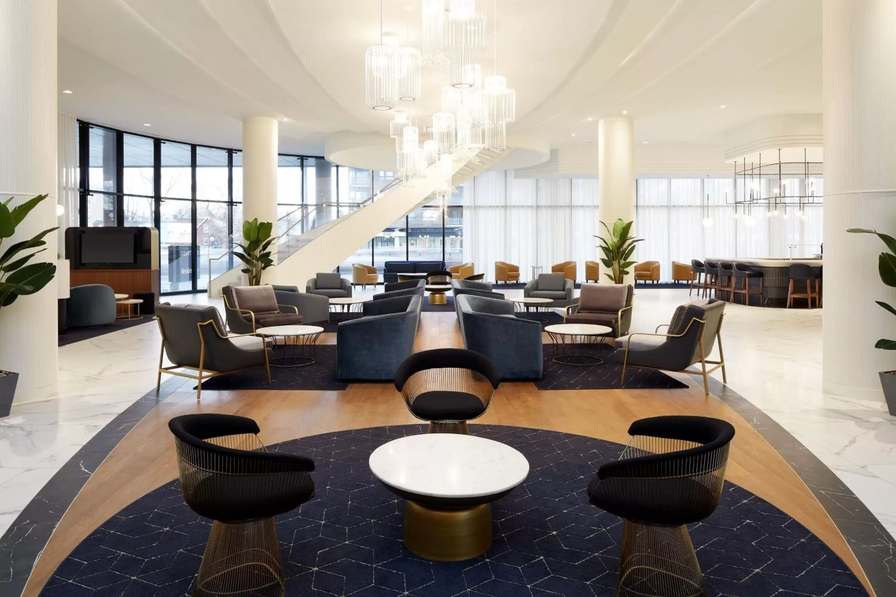 Lobby or reception in Courtyard by Marriott Montreal Midtown