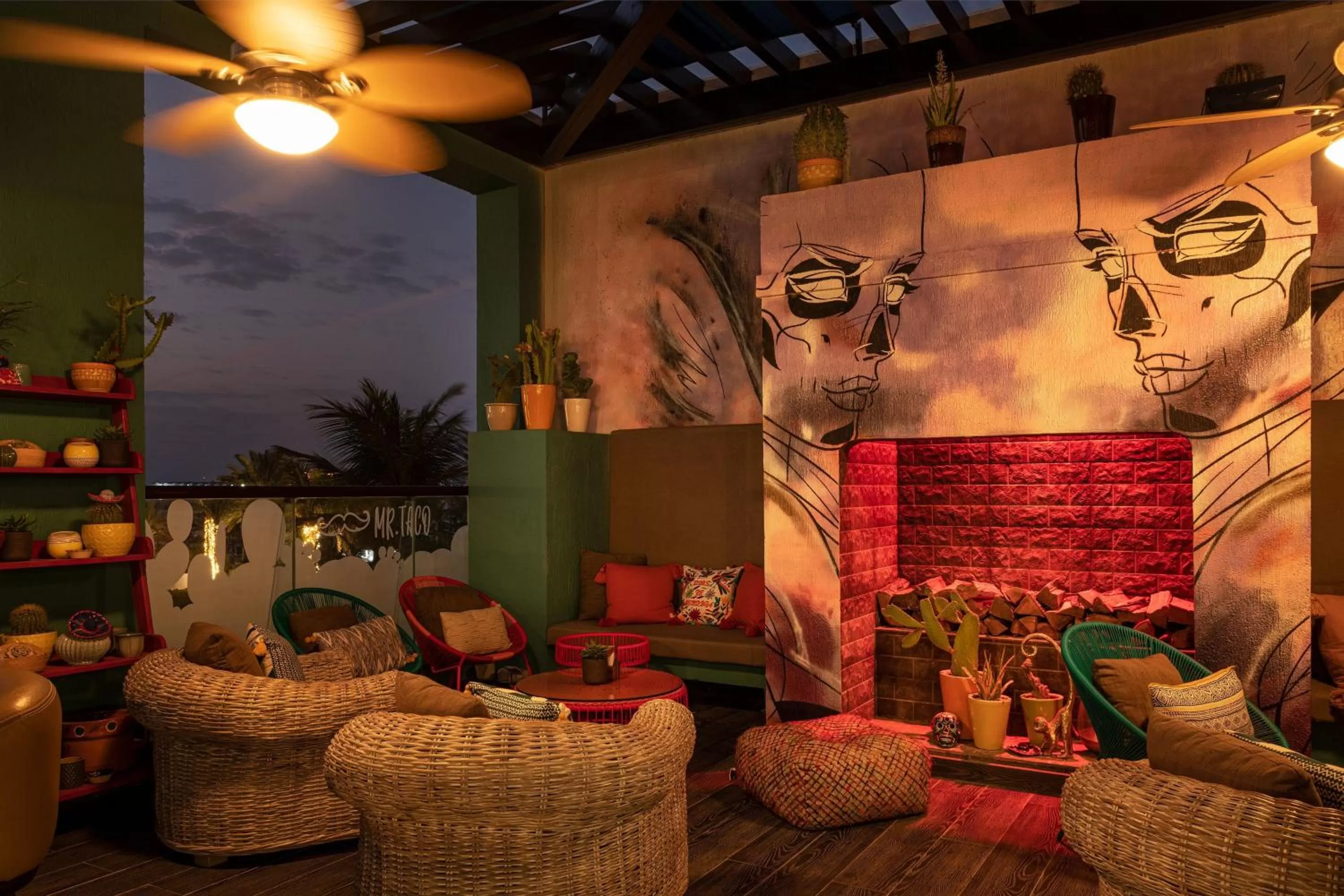 Restaurant/places to eat in Le Royal Meridien Beach Resort & Spa Dubai