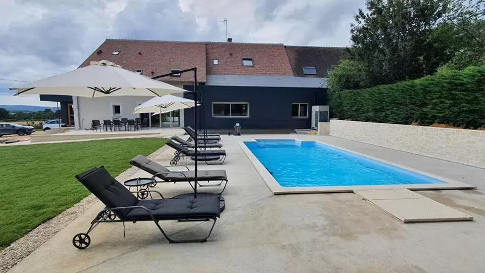 Swimming Pool in MAISON FLEURIET