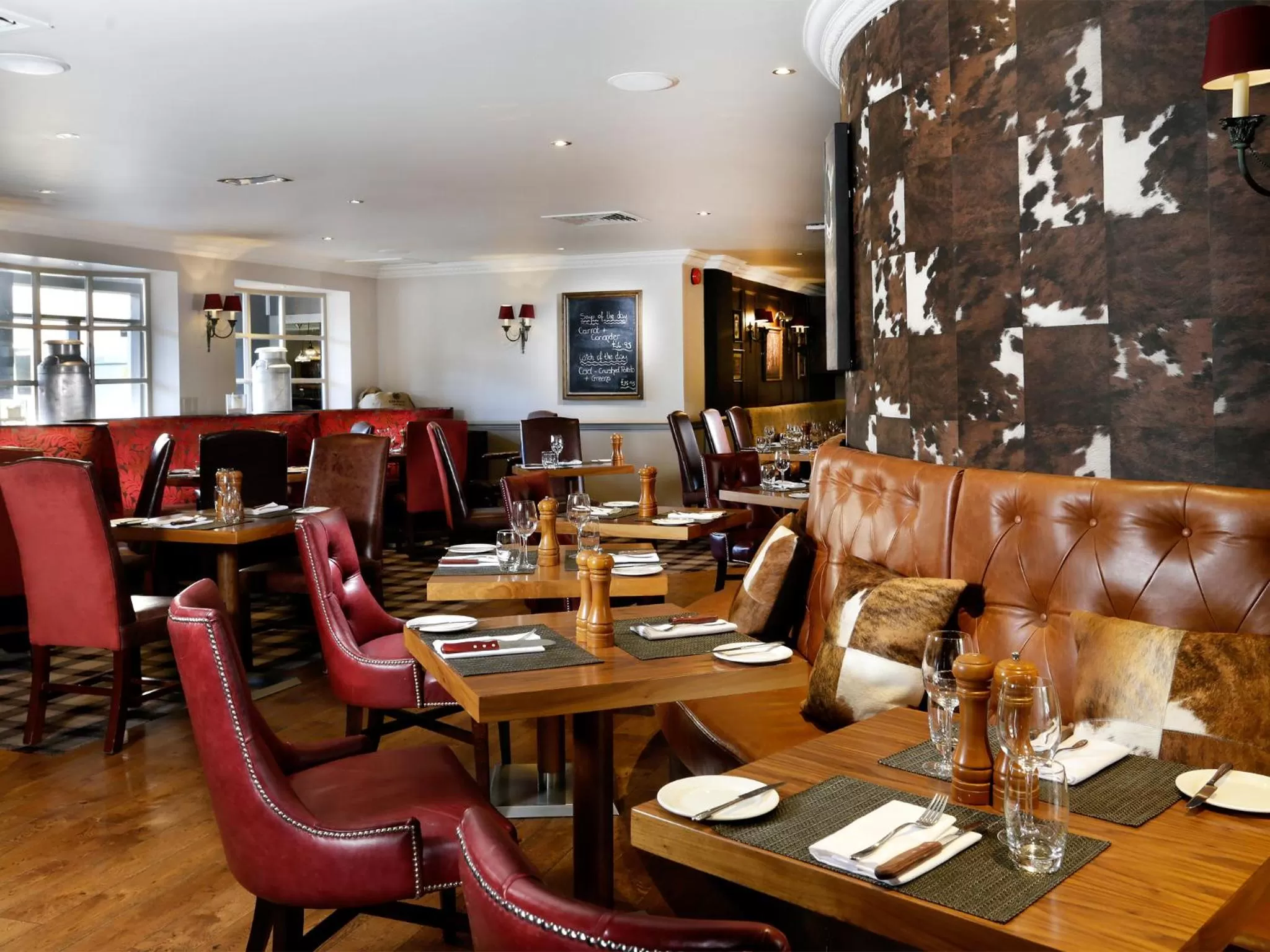 Restaurant/places to eat in Macdonald Inchyra Hotel & Spa