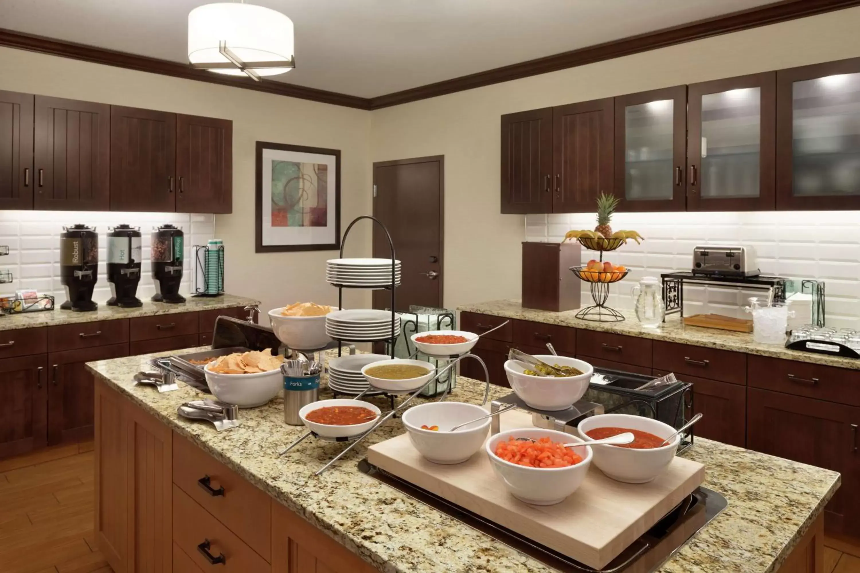 Dining area, Kitchen/Kitchenette in Homewood Suites by Hilton Kalamazoo-Portage