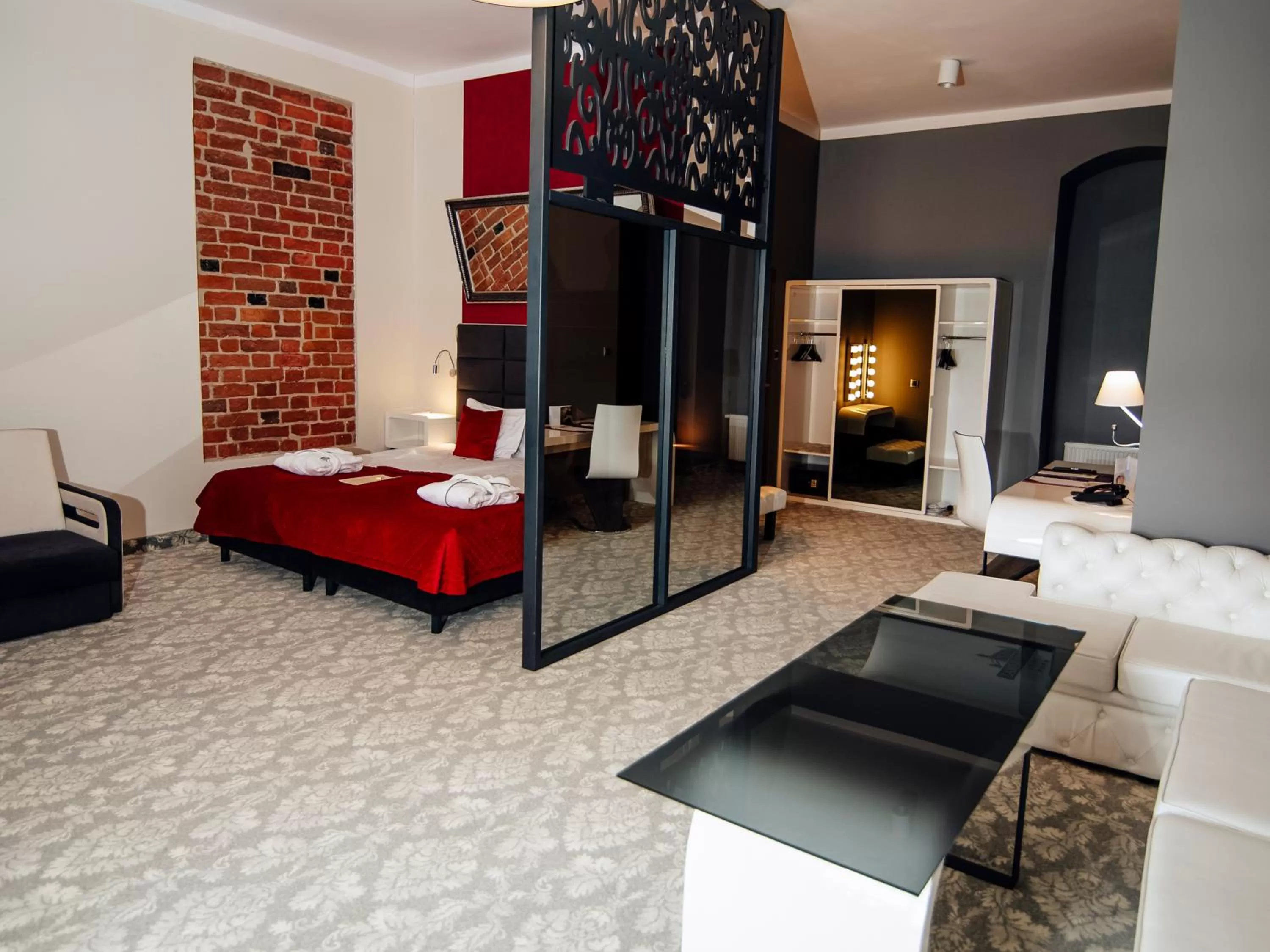 Other, Bed in Hotel Zamek Gniew