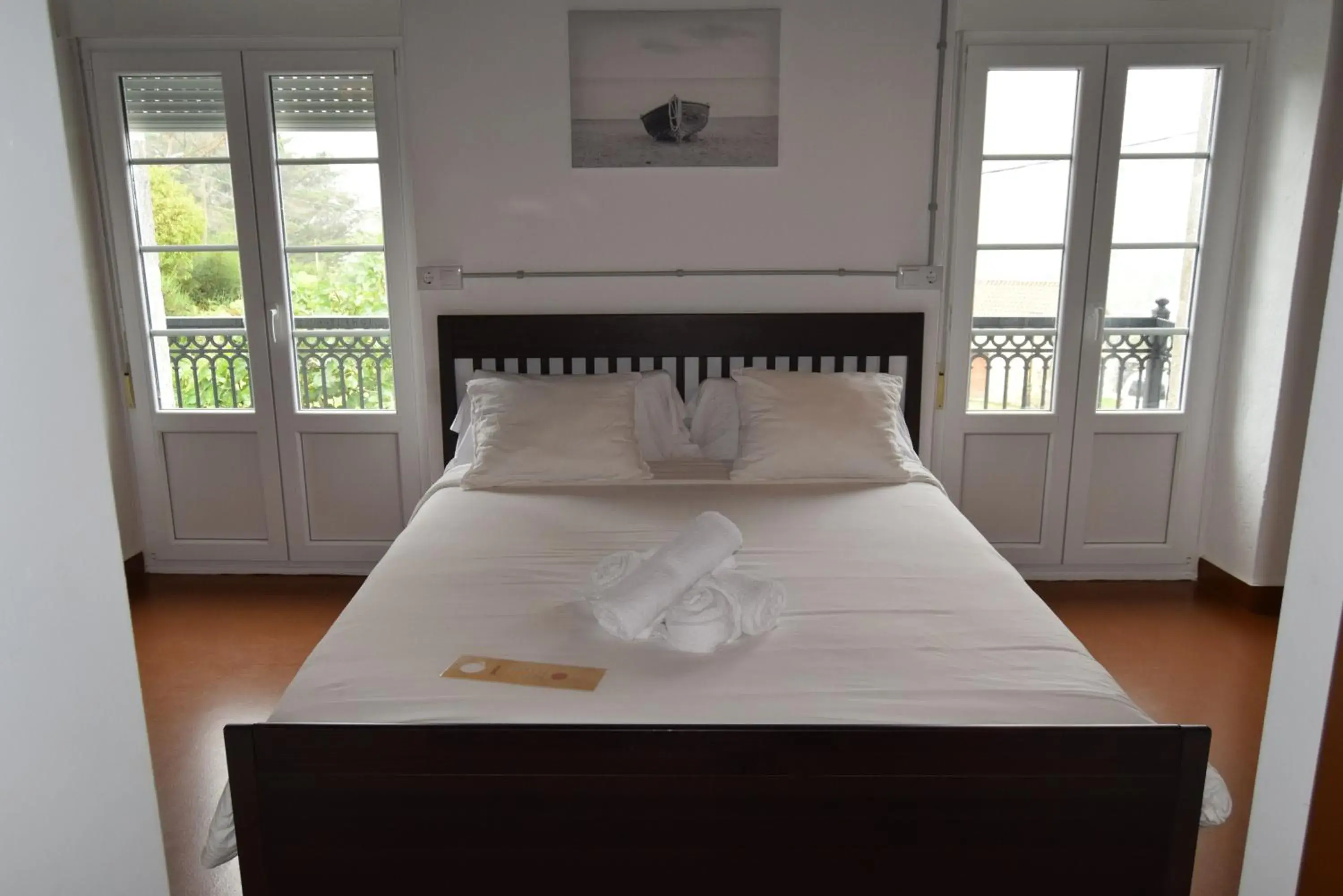 View (from property/room), Bed in Hostel Monasterio de Moraime