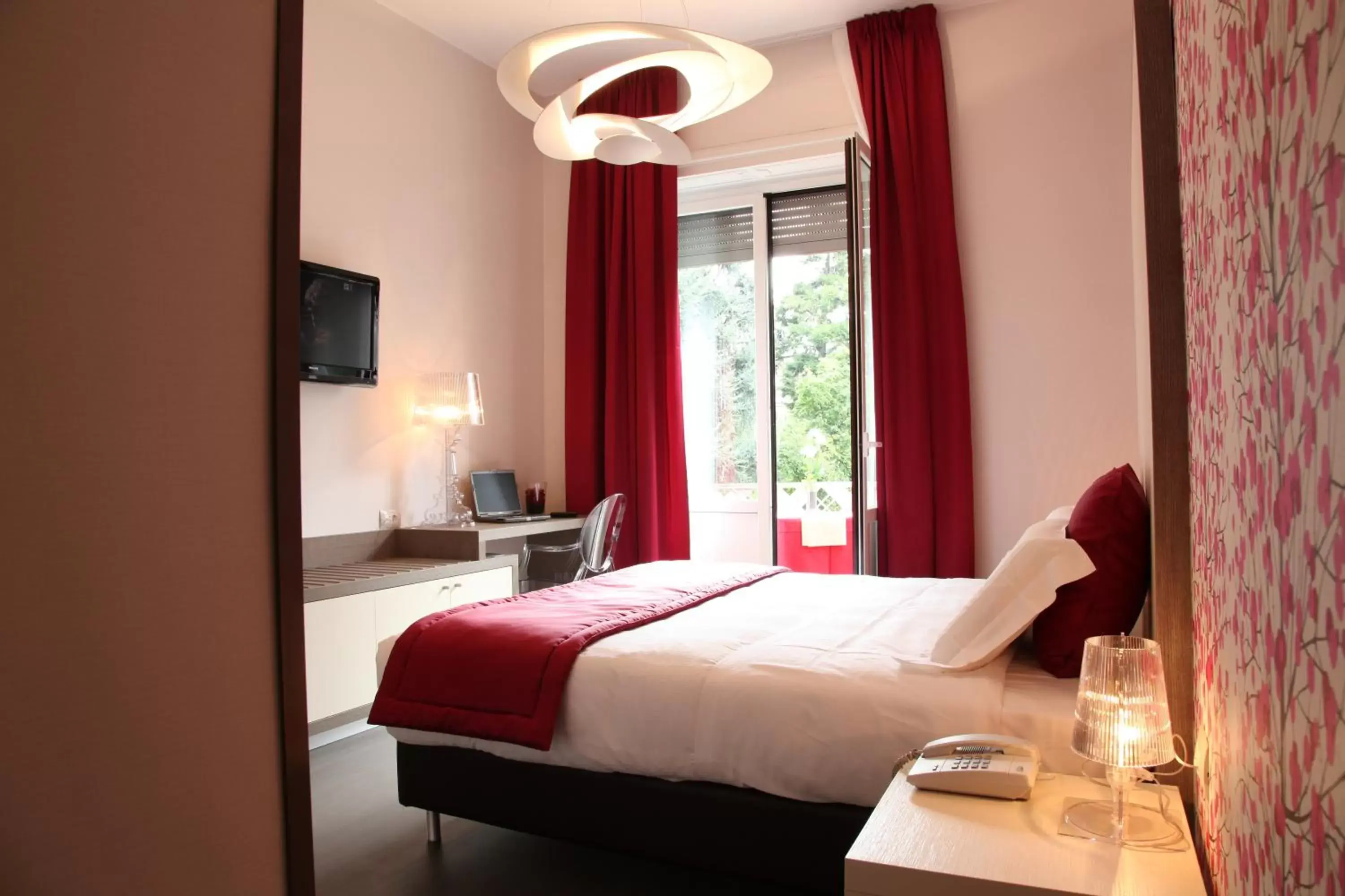 Day, Bed in Hotel Tiziano - Gruppo Mini Hotel