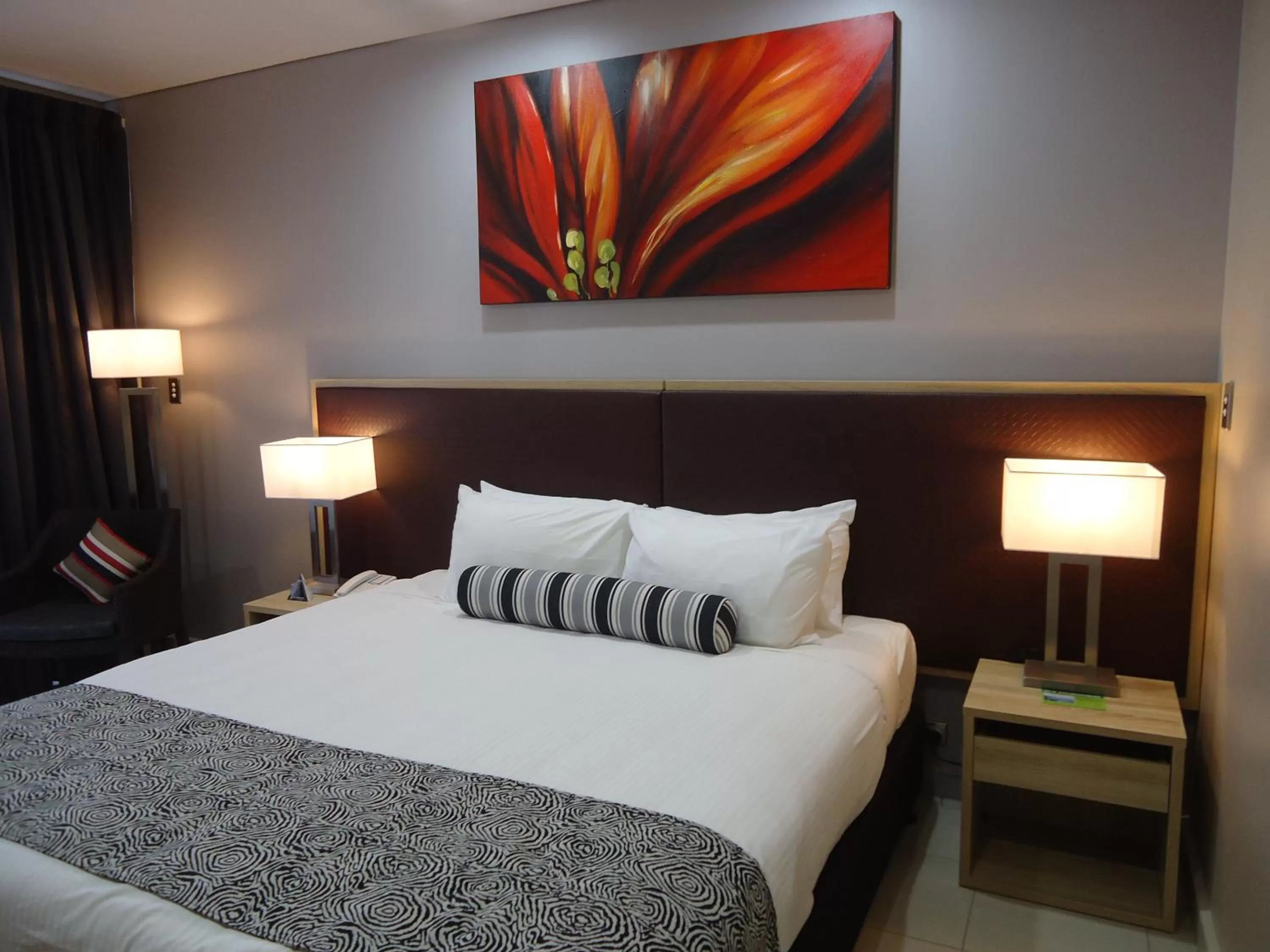 King Room in Bird Of Paradise Hotel