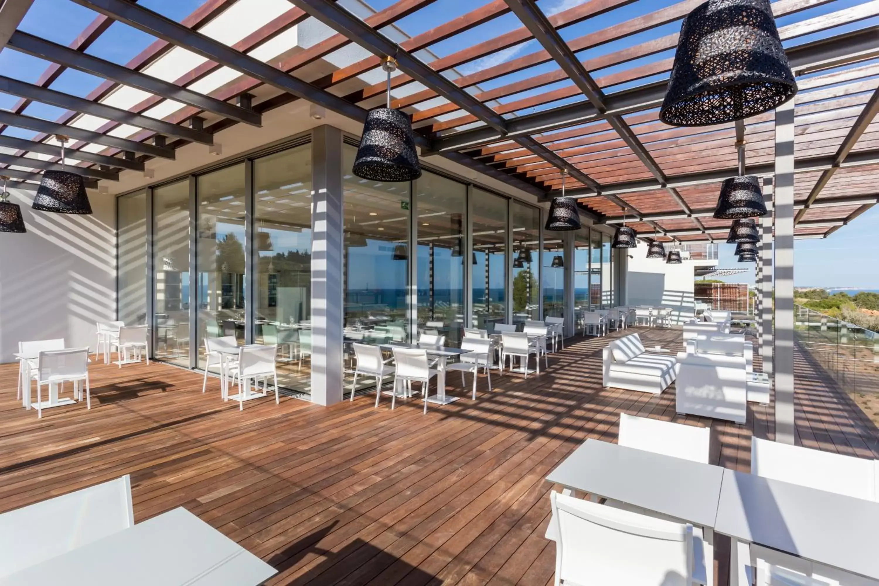 Restaurant/places to eat in Palmares Beach House Hotel - Adults Only