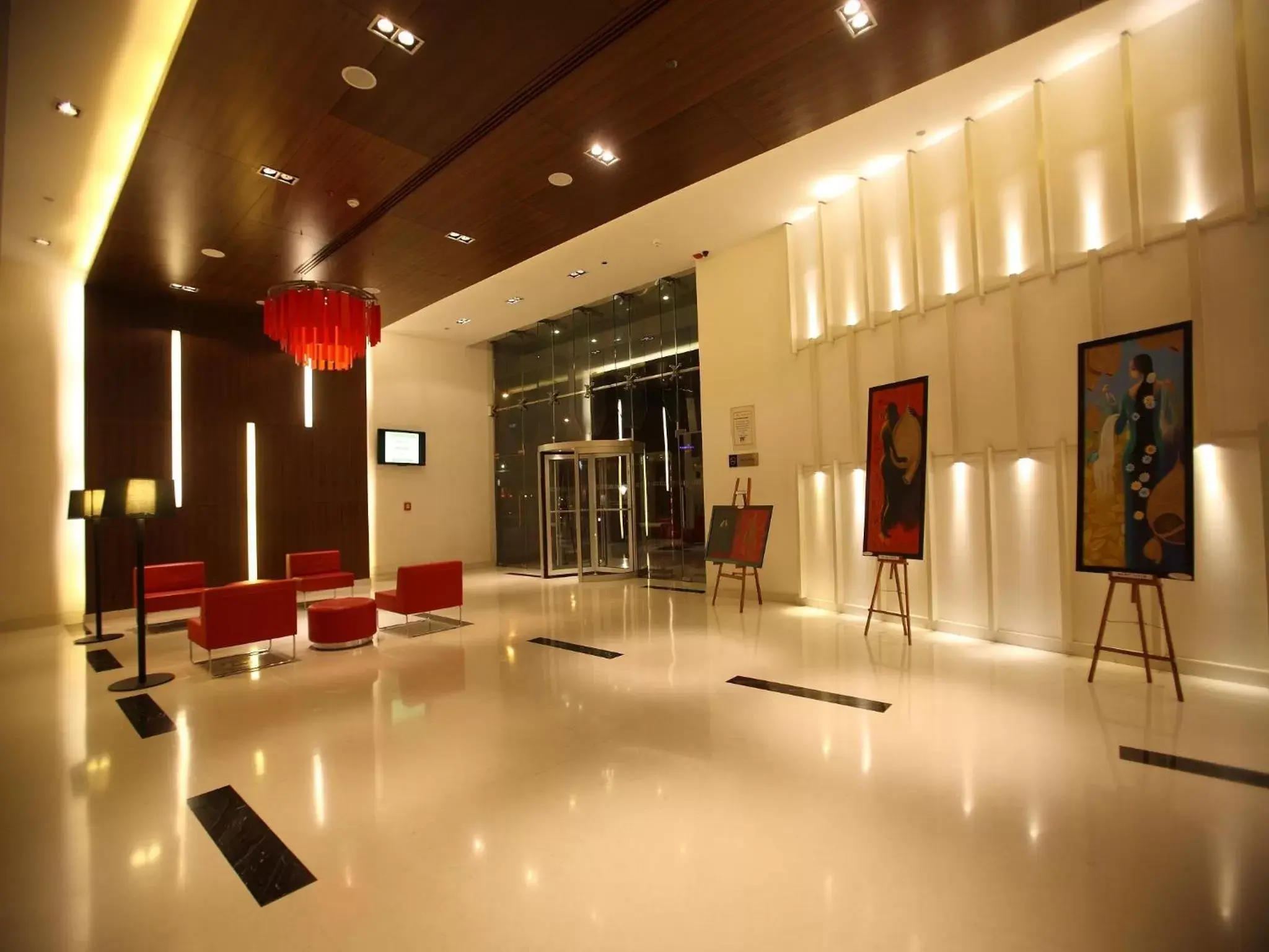 Lobby or reception in Keys Select by Lemon Tree Hotels, Pimpri, Pune