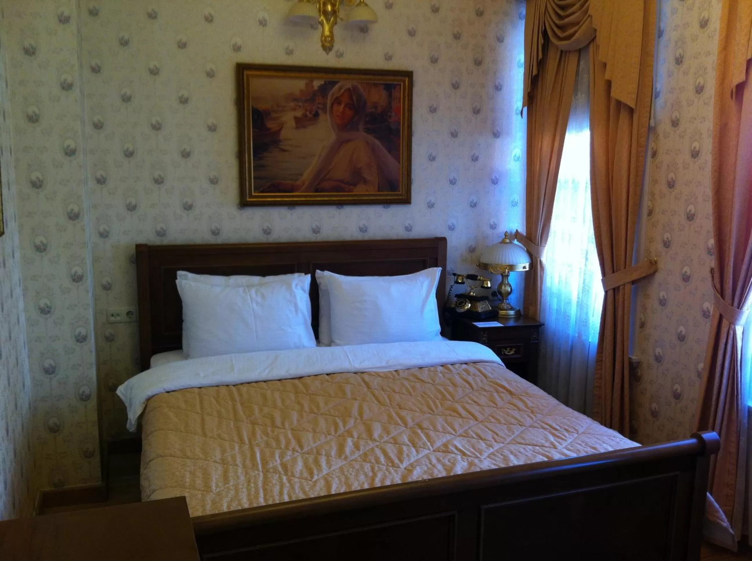Bed in Darussaade Hotel Old City - Sultanahmet