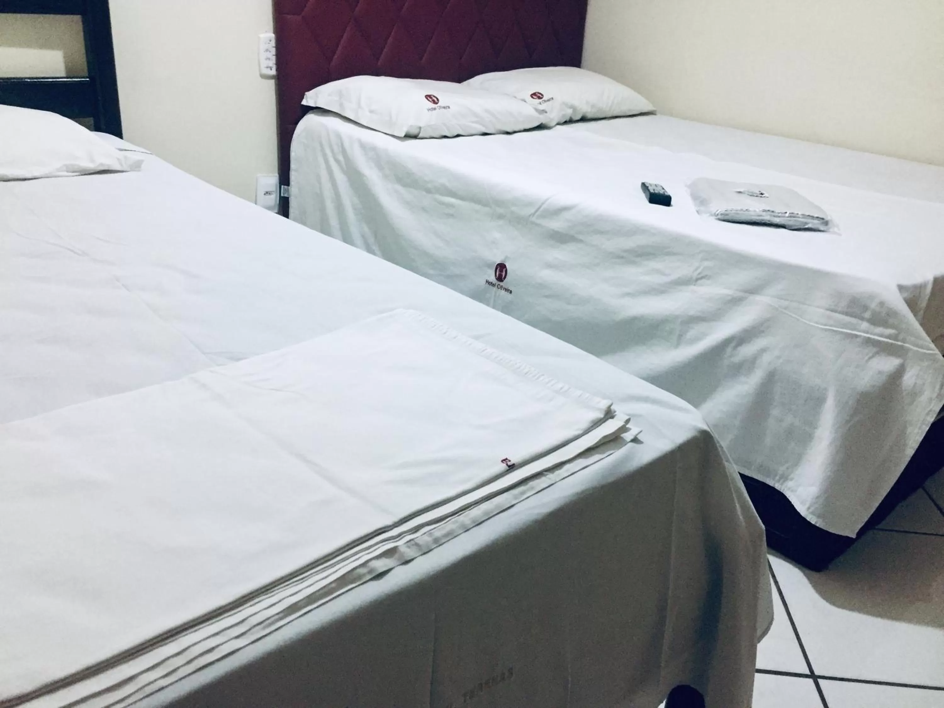 Photo of the whole room, Bed in Hotel Oliveira