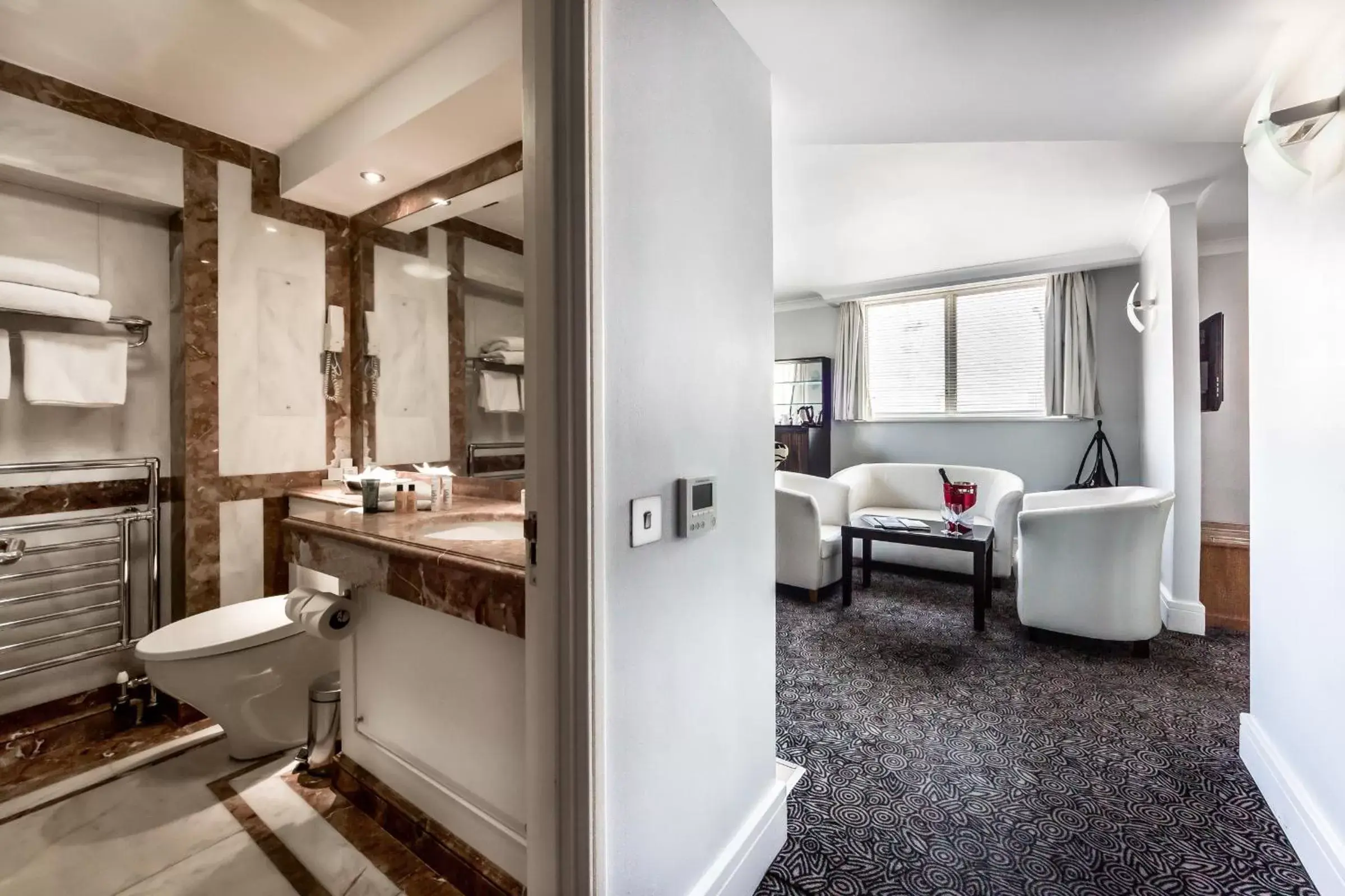 Photo of the whole room, Bathroom in Washington Mayfair Hotel