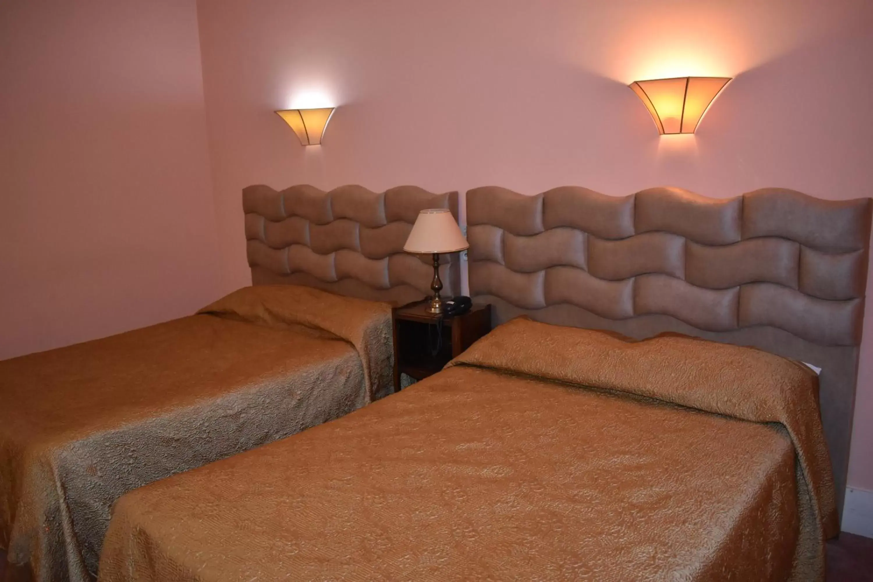 Bedroom, Bed in Hôtel Le Sauvage