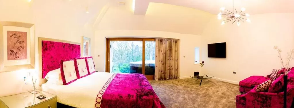 Photo of the whole room, Bed in Applegarth Villa Hotel & Restaurant (Adult Only)