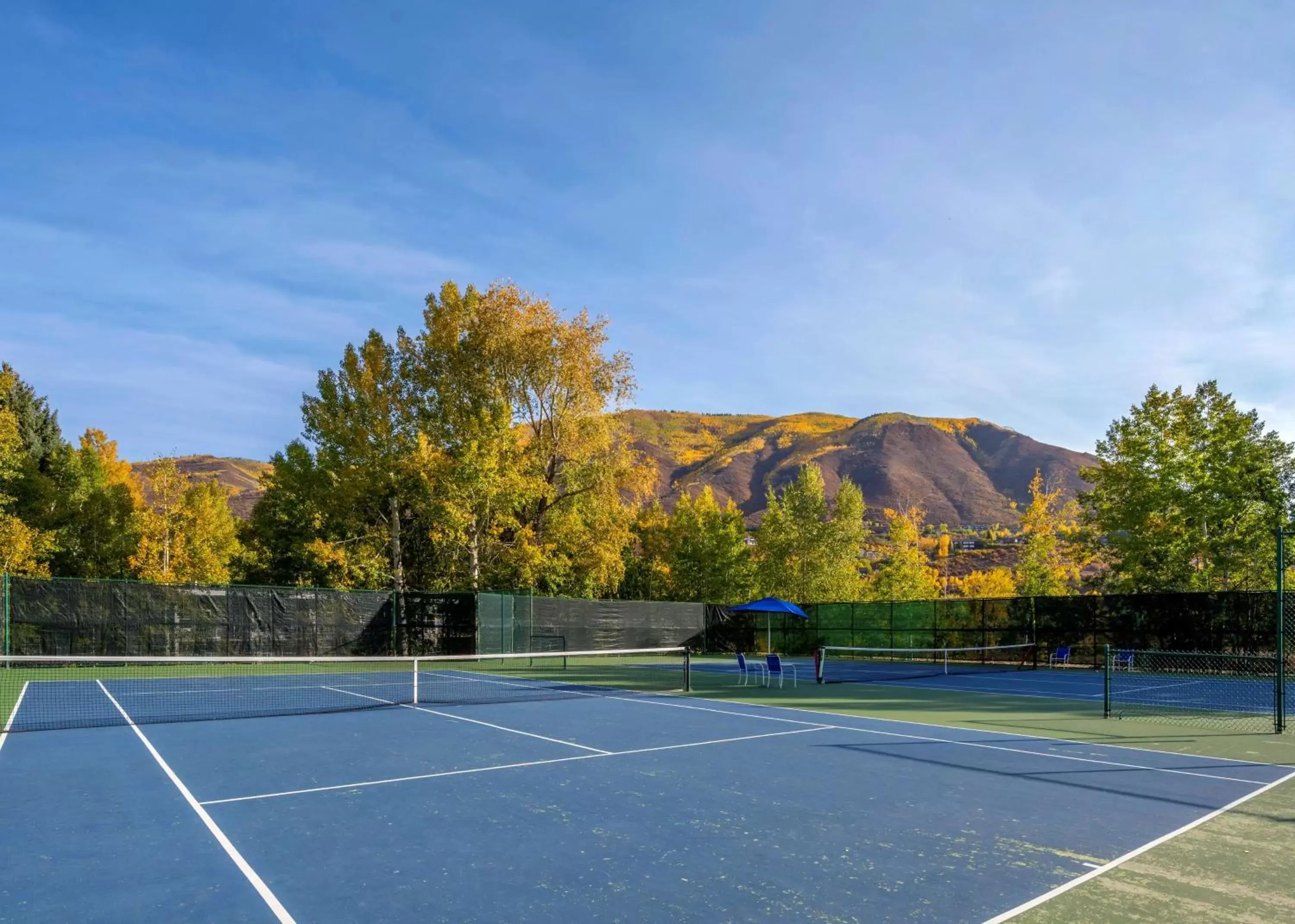 Activities, Tennis/Squash in Aspen Meadows Resort
