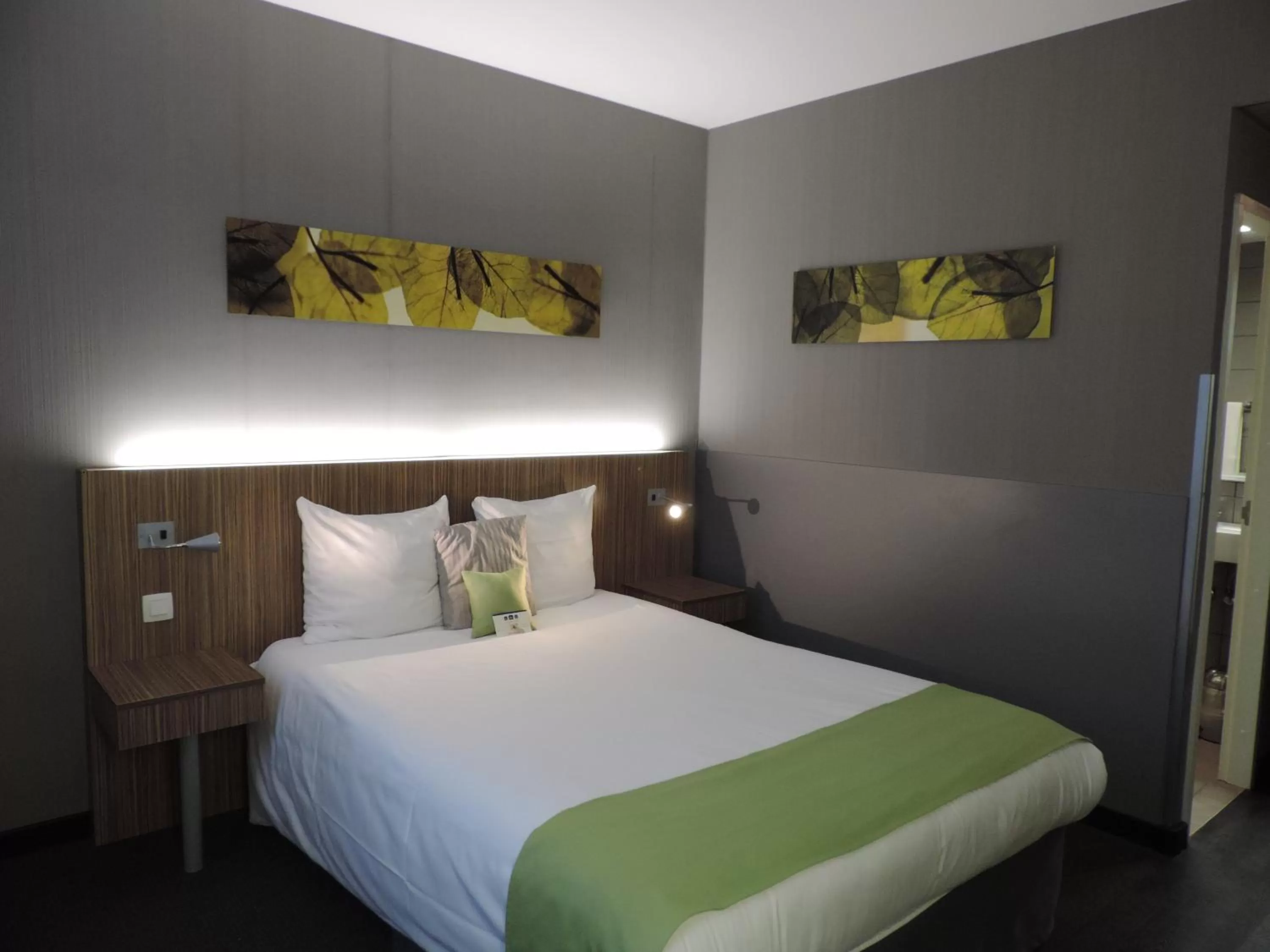 Standard Double Room - single occupancy in BEST WESTERN Hotel Brussels South