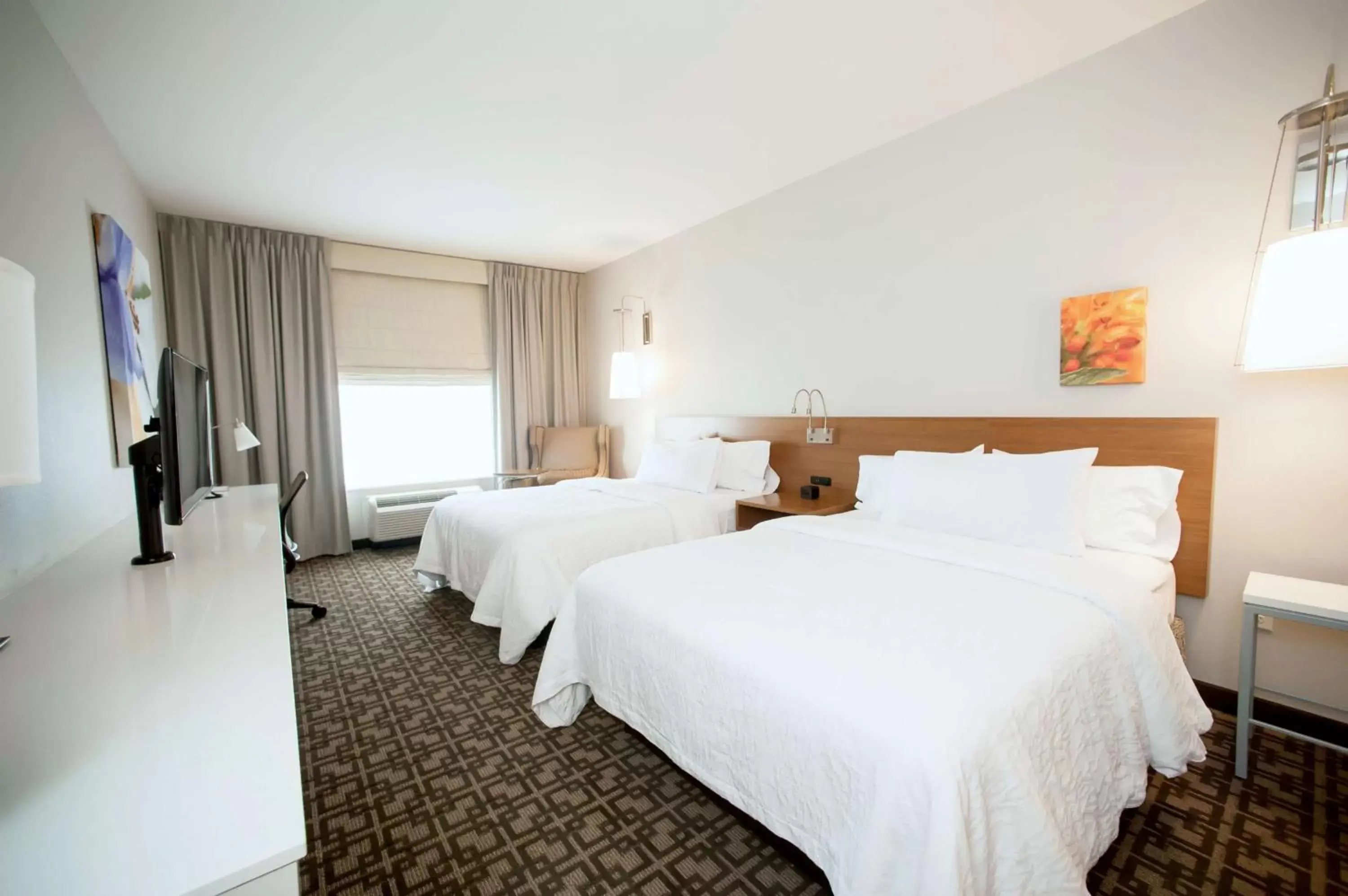 Bedroom, Bed in Hilton Garden Inn San Antonio-Live Oak Conference Center