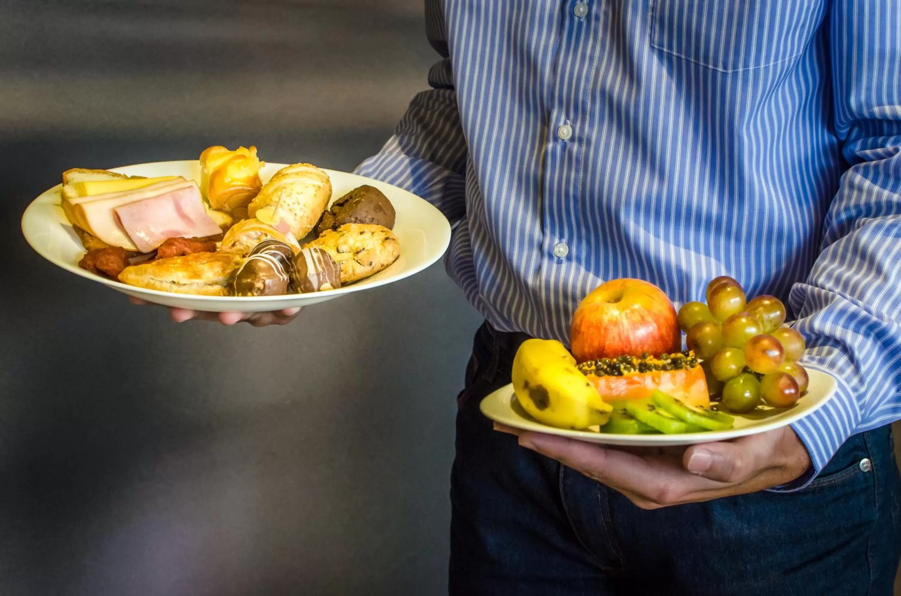 Restaurant/places to eat in ibis Curitiba Aeroporto