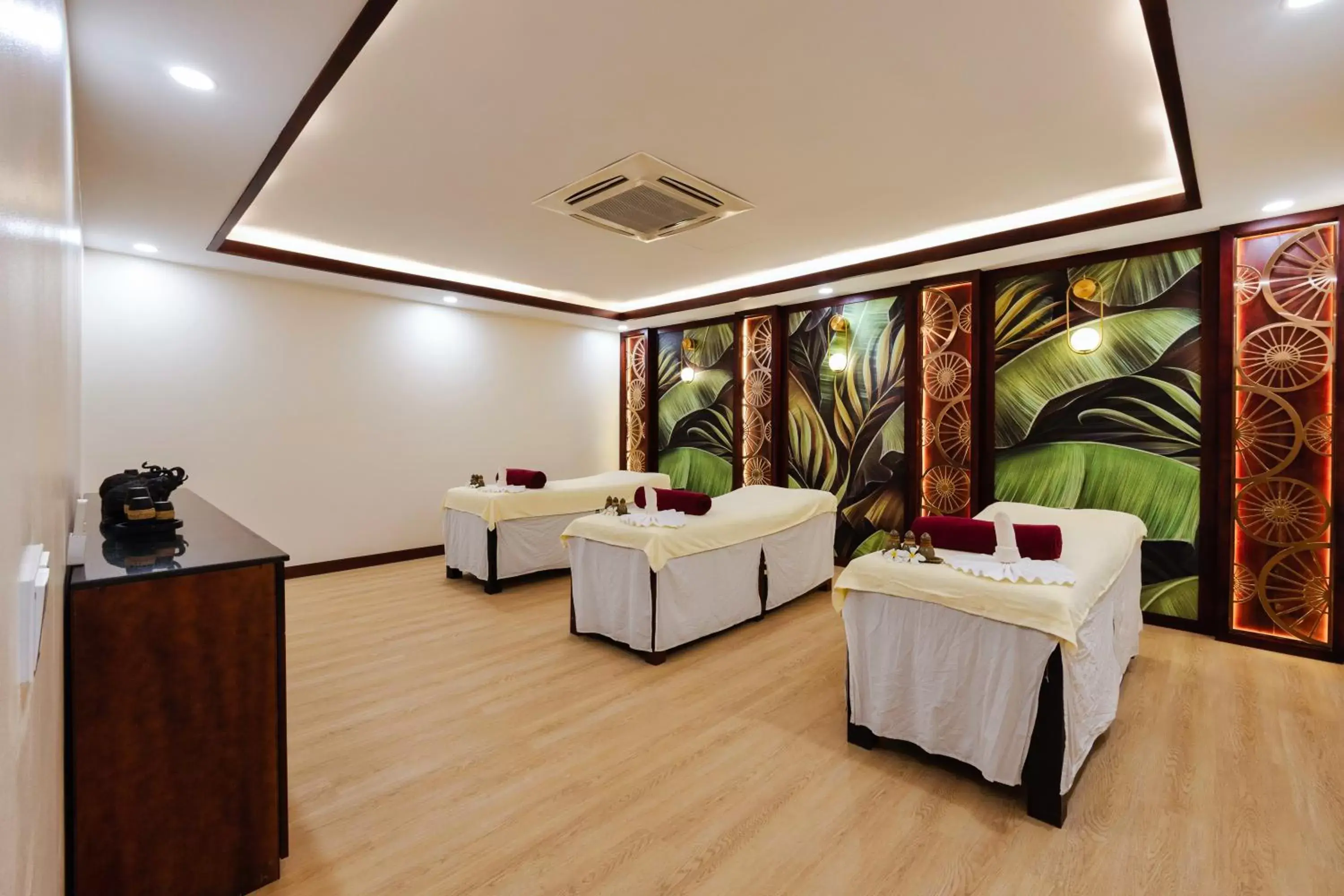 Massage, Seating Area in Saem Siemreap Hotel