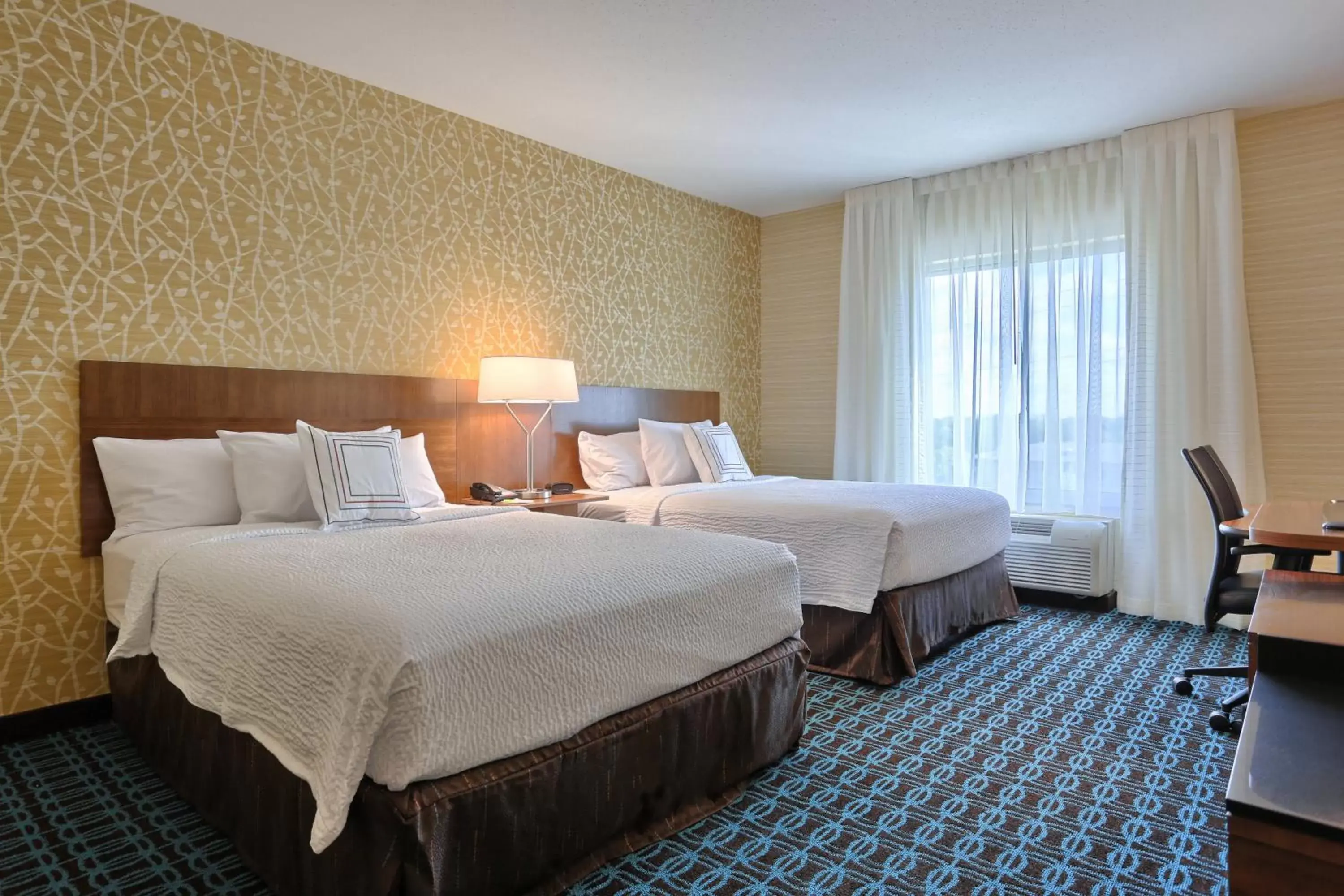 Photo of the whole room, Bed in Fairfield by Marriott Inn & Suites Philadelphia Horsham