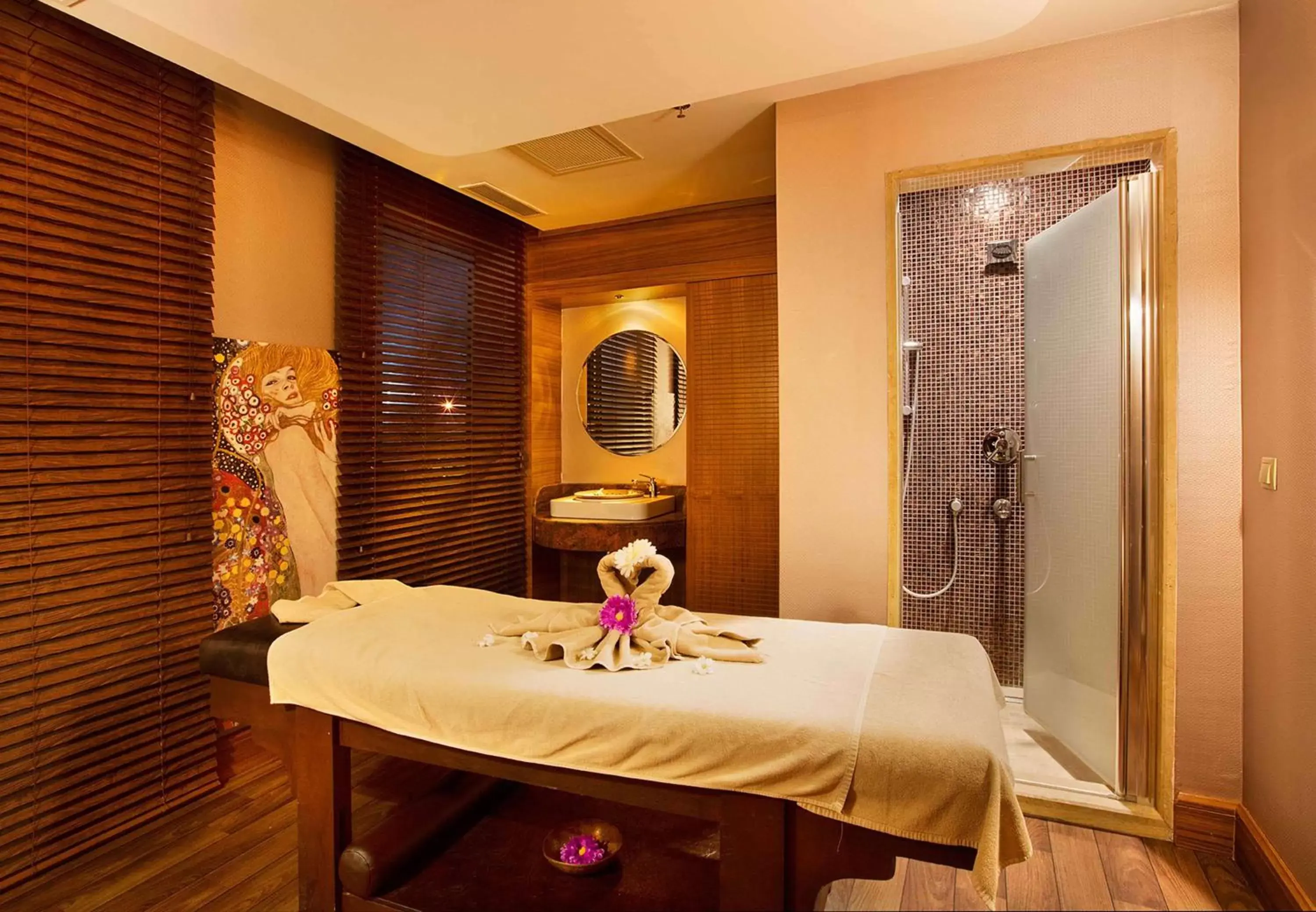 Spa and wellness centre/facilities in Doubletree by Hilton Van Spa and wellness centre/facilities in Doubletree by Hilton Van