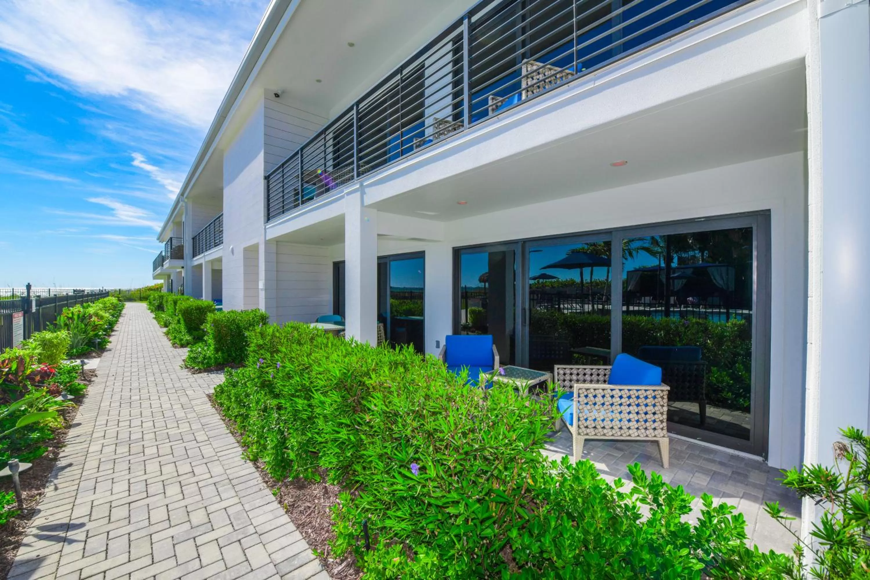 Property building in Anna Maria Beach Resort