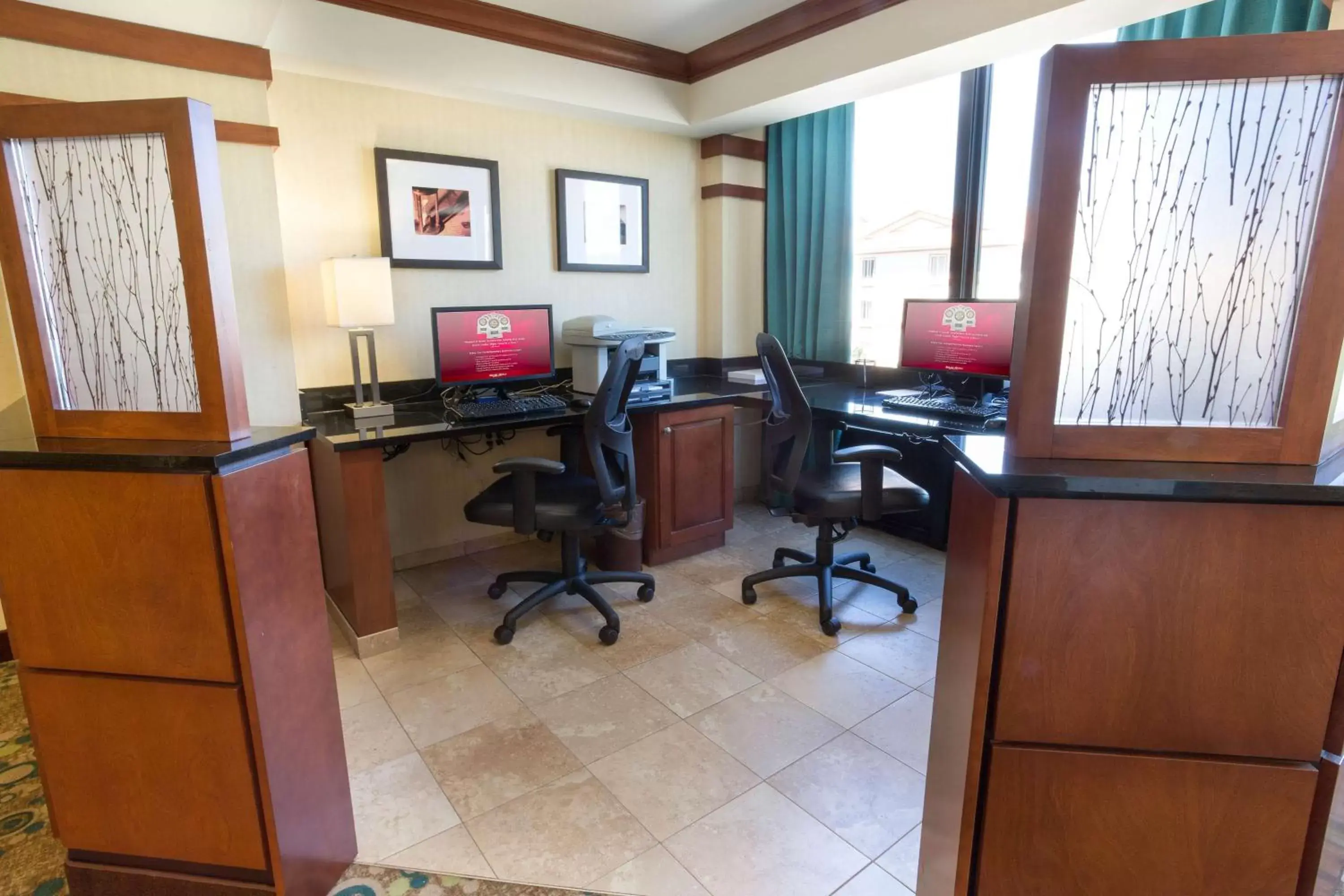 On site, Business Area/Conference Room in Drury Inn & Suites Birmingham Lakeshore Drive