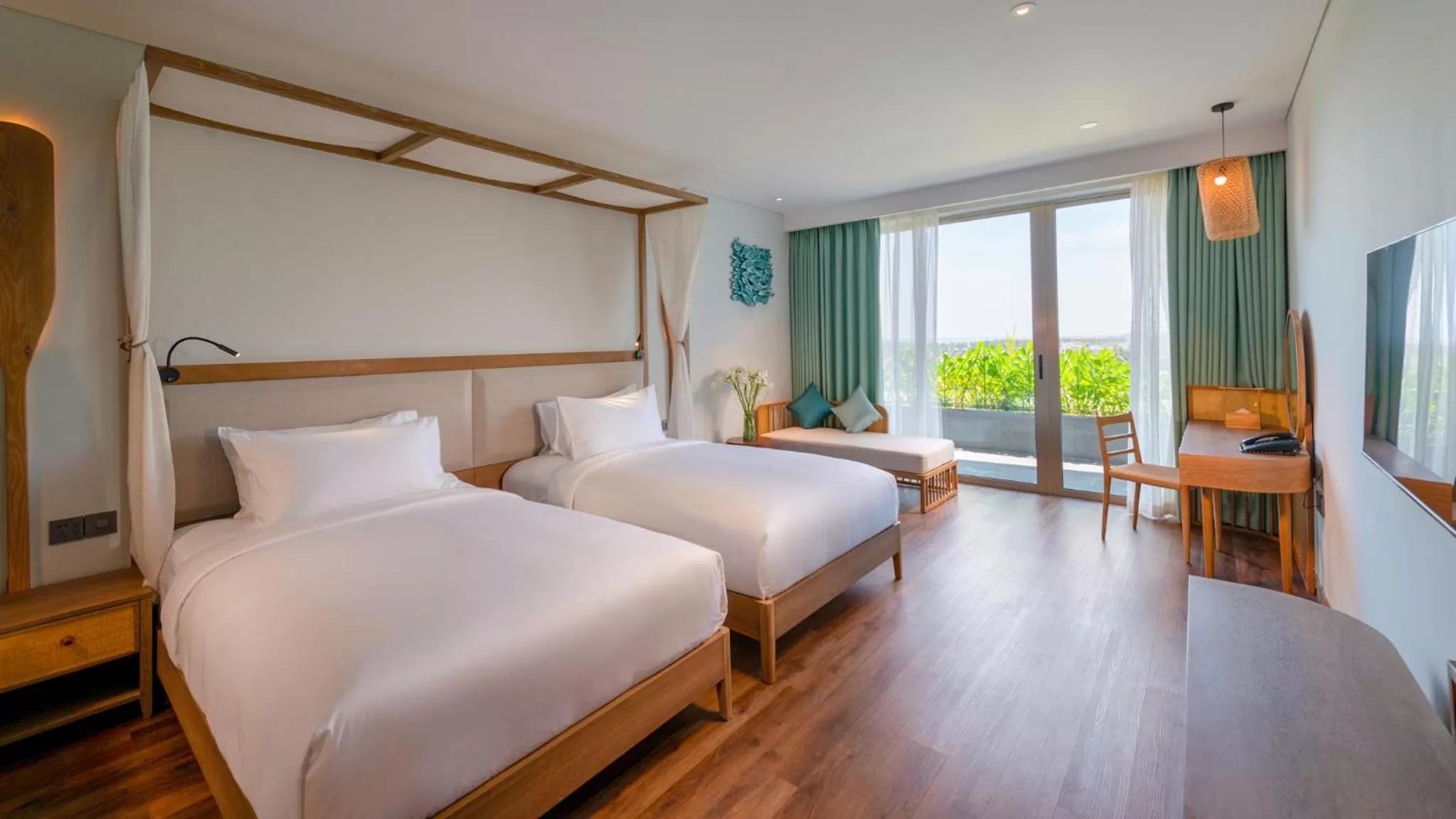 Restaurant/places to eat, Bed in Bellerive Hoi An Resort and Spa